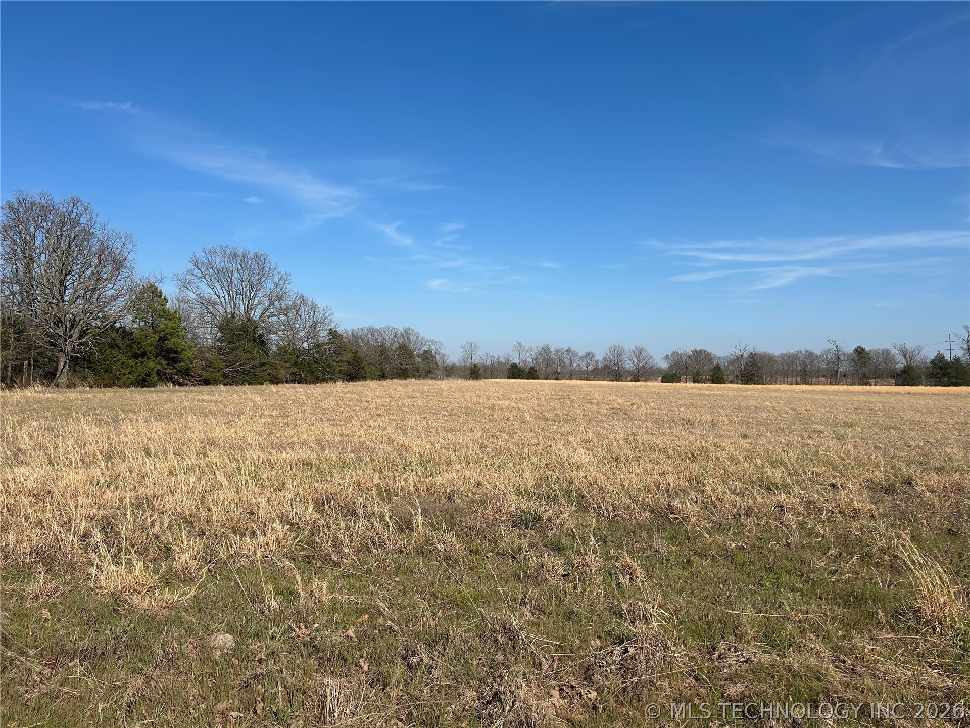 S 590 Road Property Photo 7