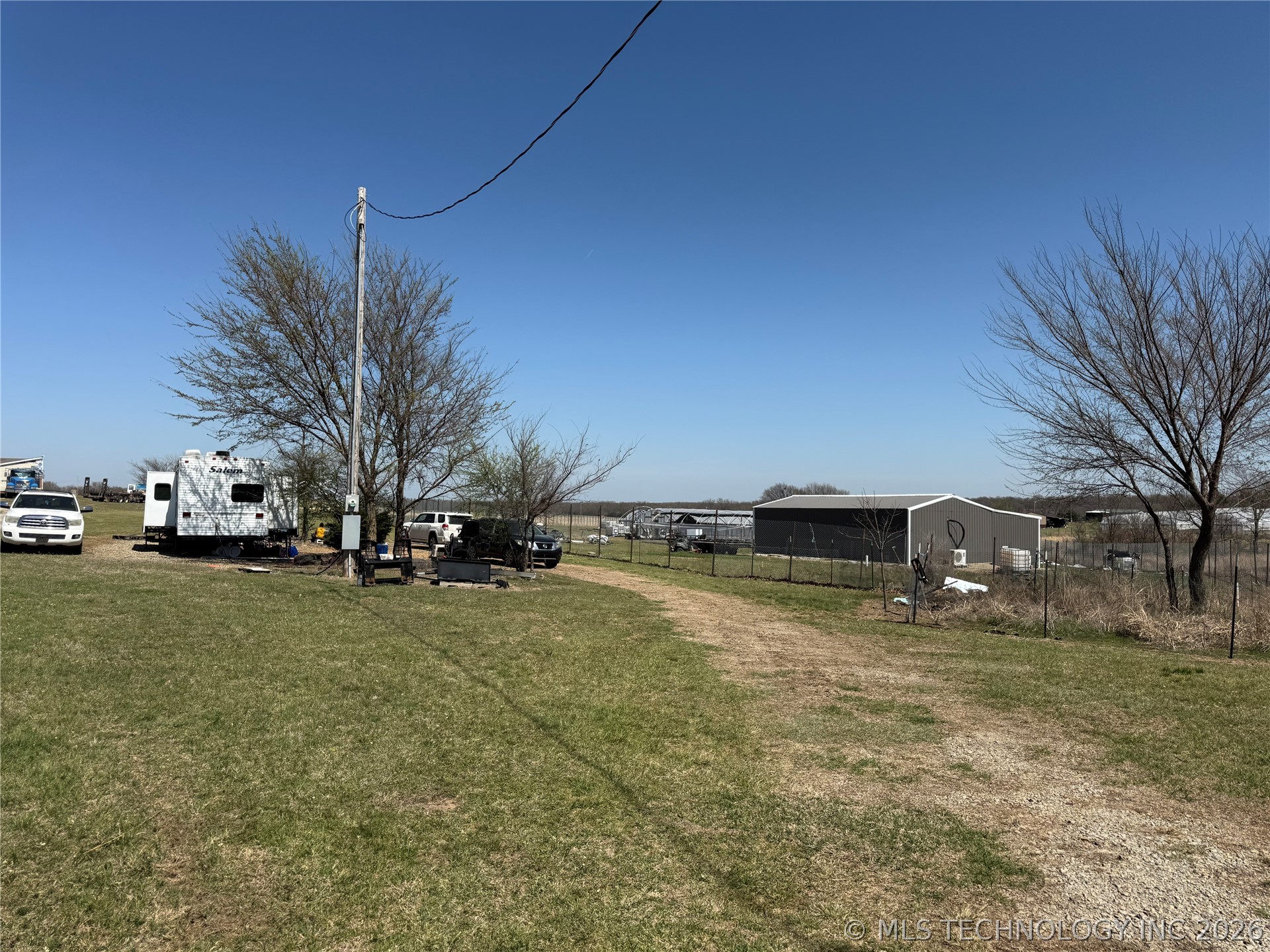 383162 E 1040 Road