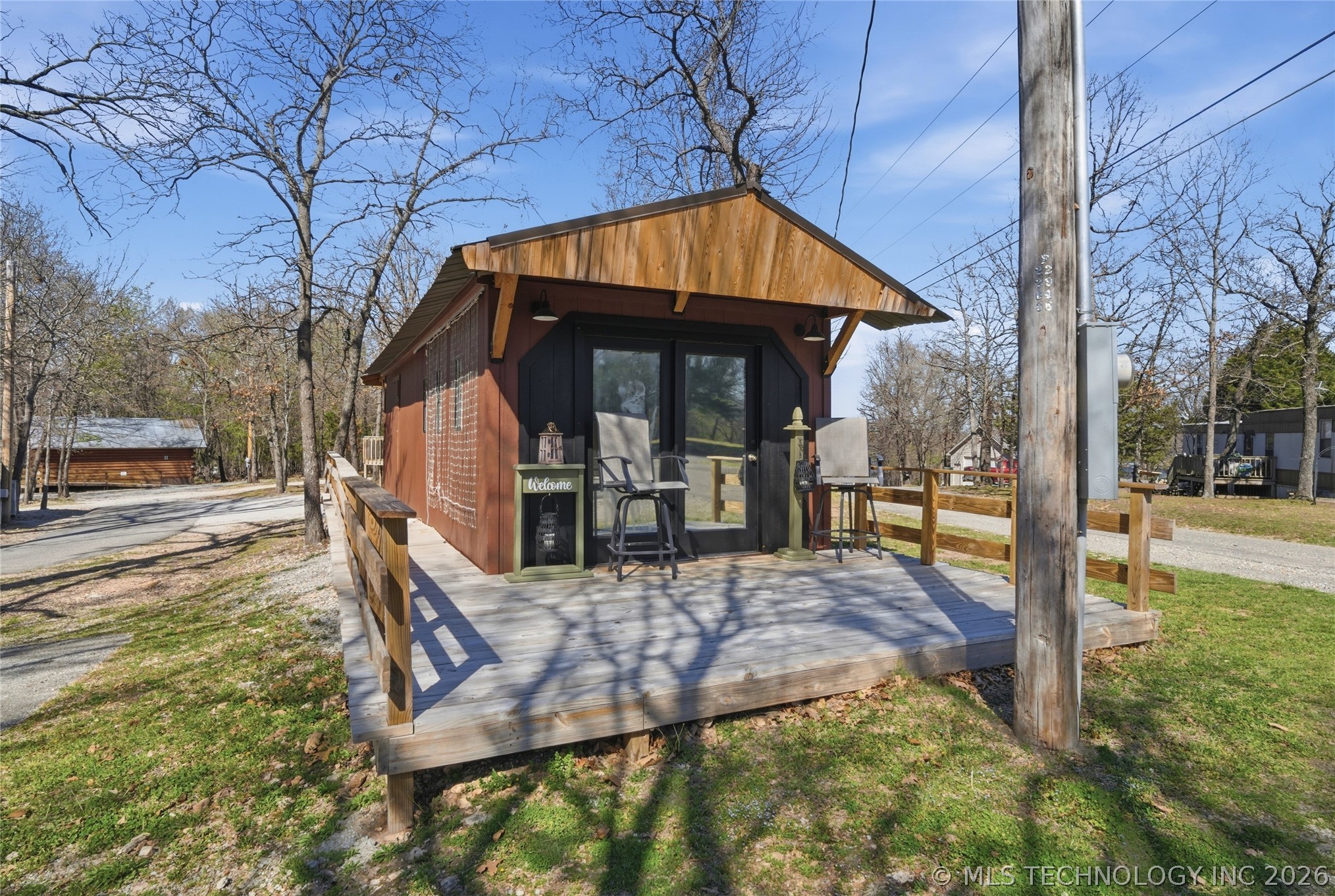 33635 Dock Road R Property Photo 2