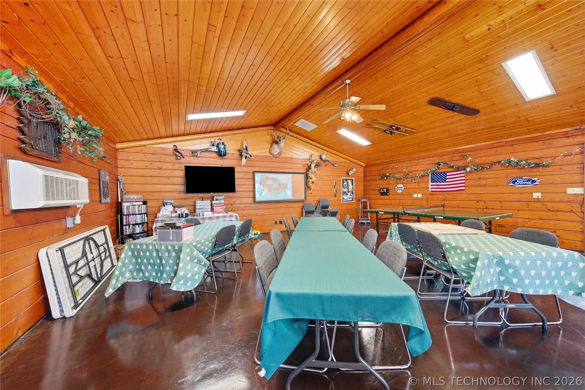 33635 Dock Road R Property Photo 12