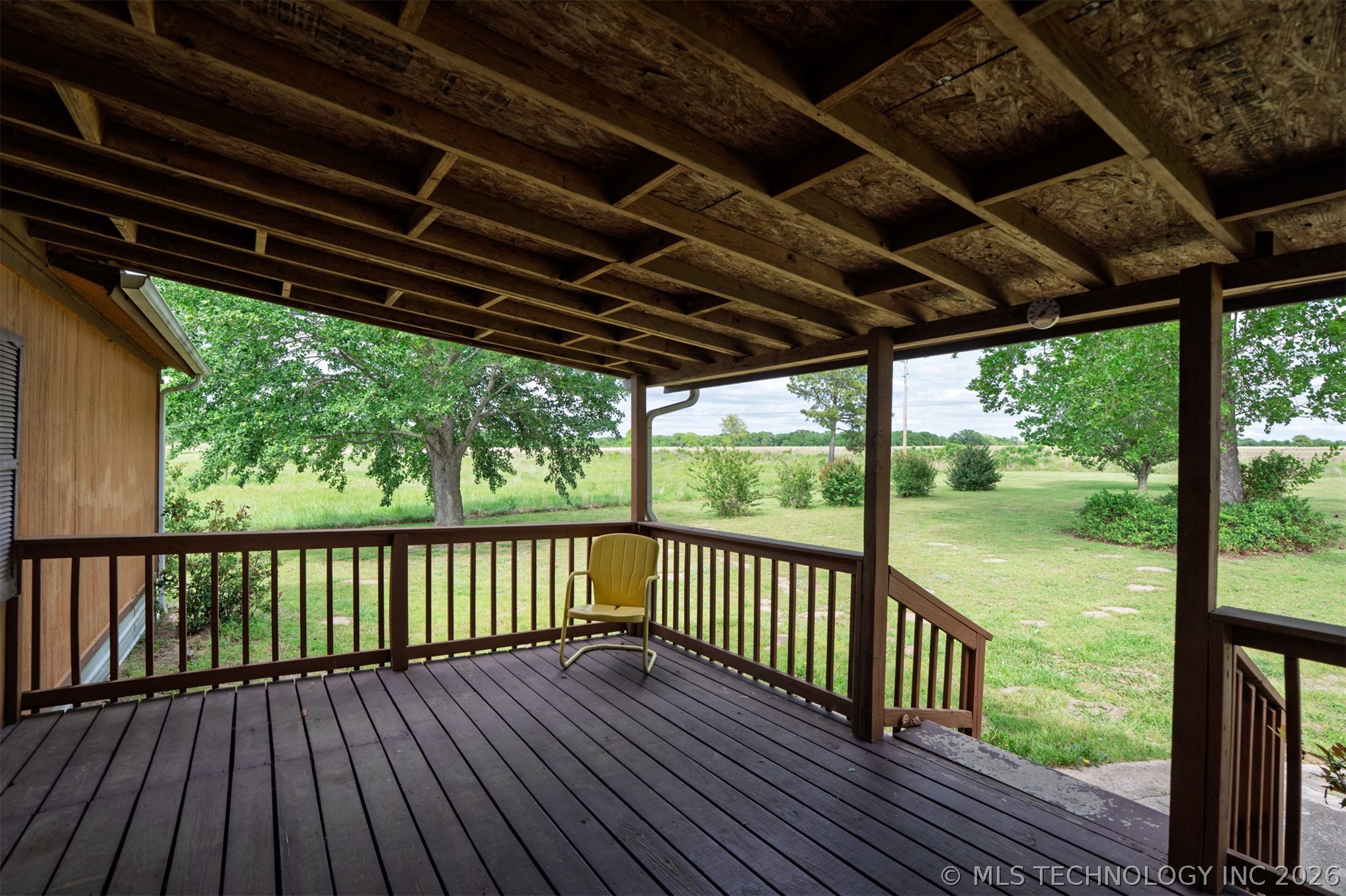 103051 N 3810 Property Photo 5
