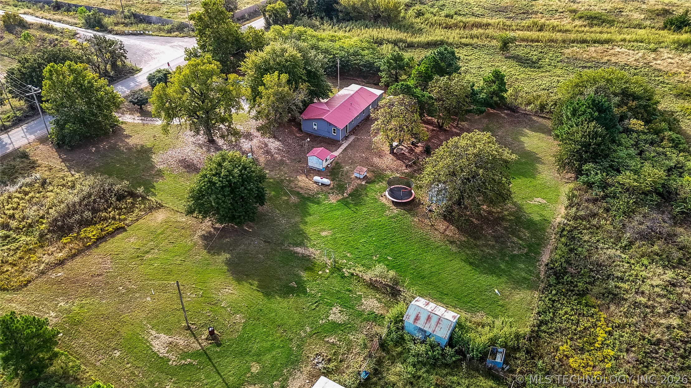 165175 N 3020 Road Property Photo 3