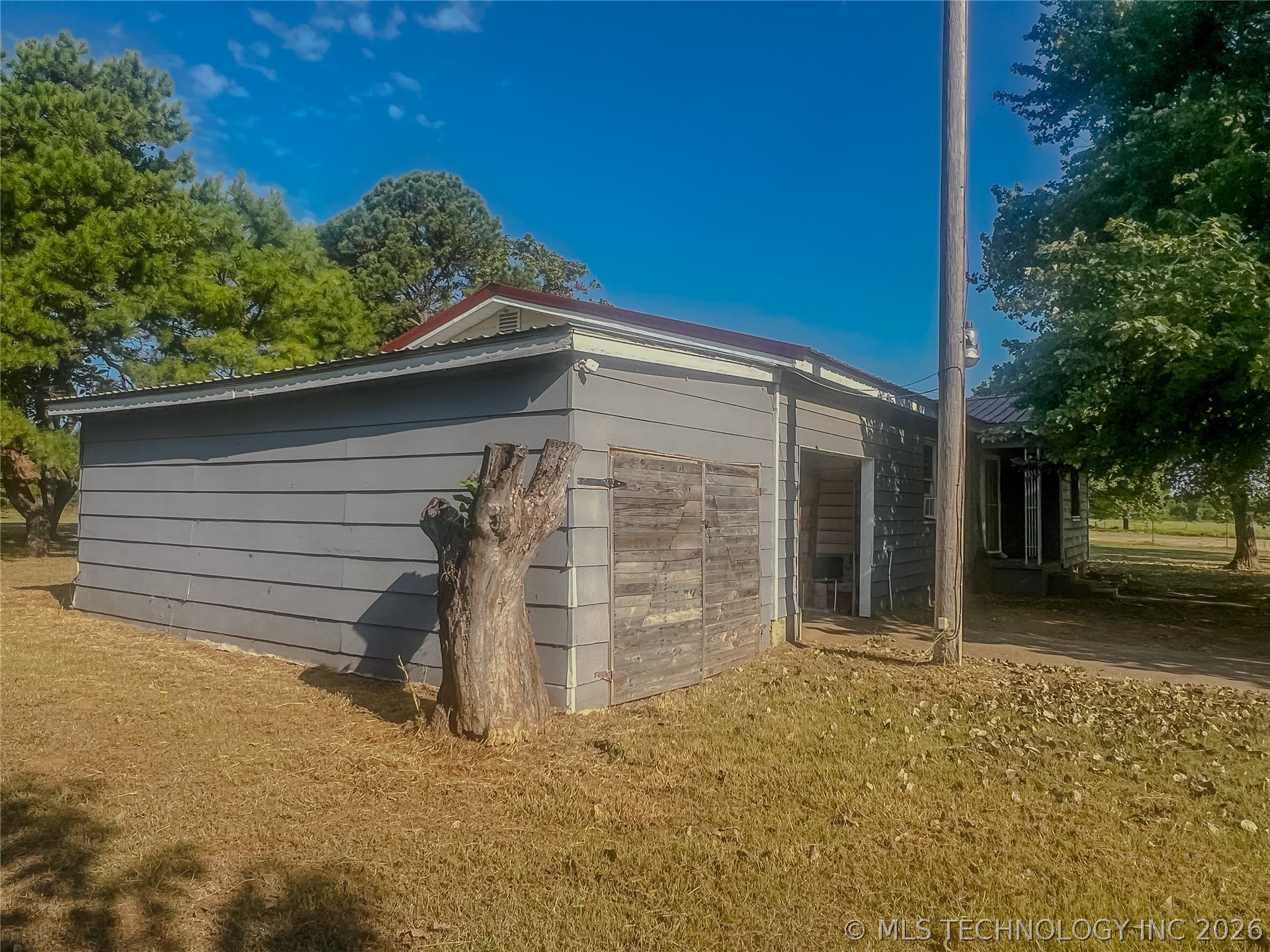 165175 N 3020 Road Property Photo 6