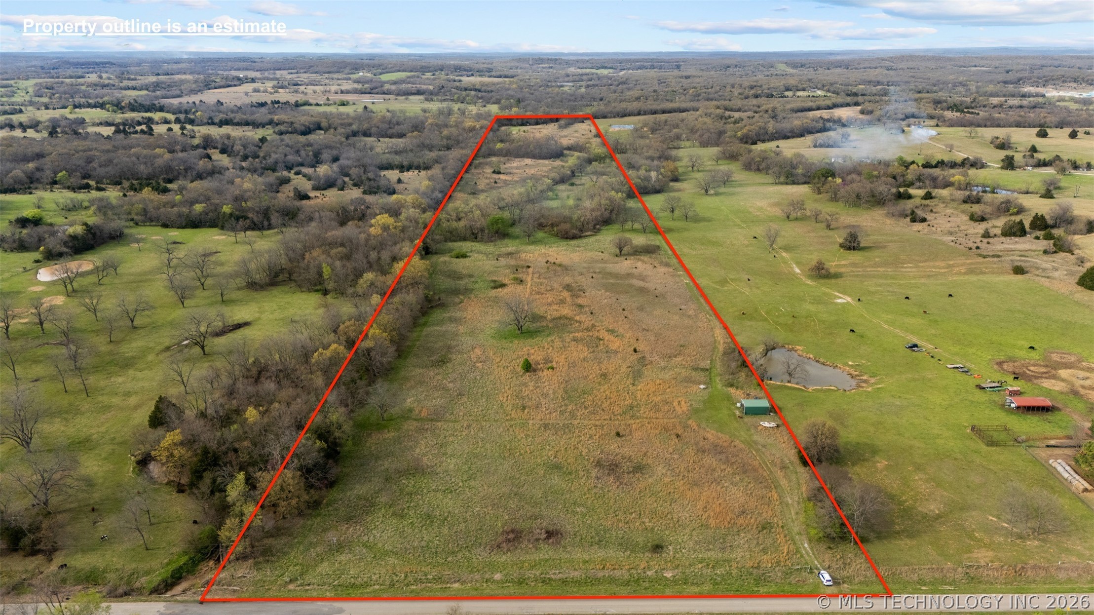County Road 1600 Loop Property Photo 1