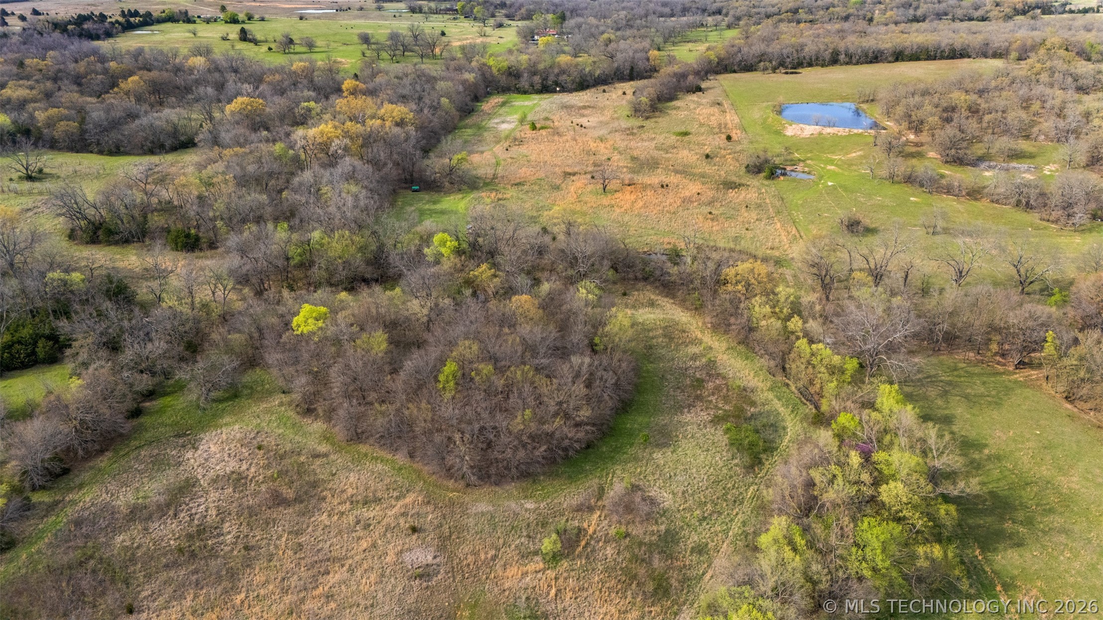 County Road 1600 Loop Property Photo 31