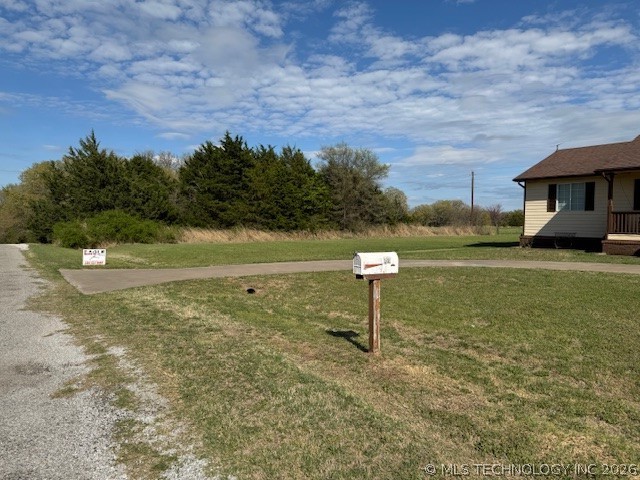 32 Holiday Road Property Photo 40
