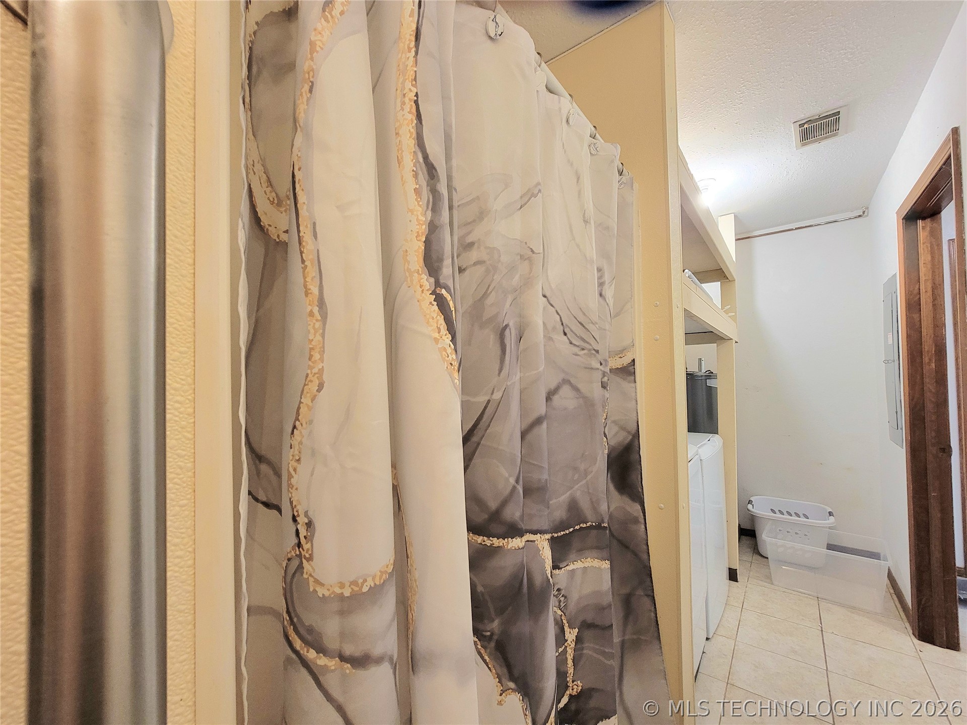 466229 Us Highway 64 Property Photo 24