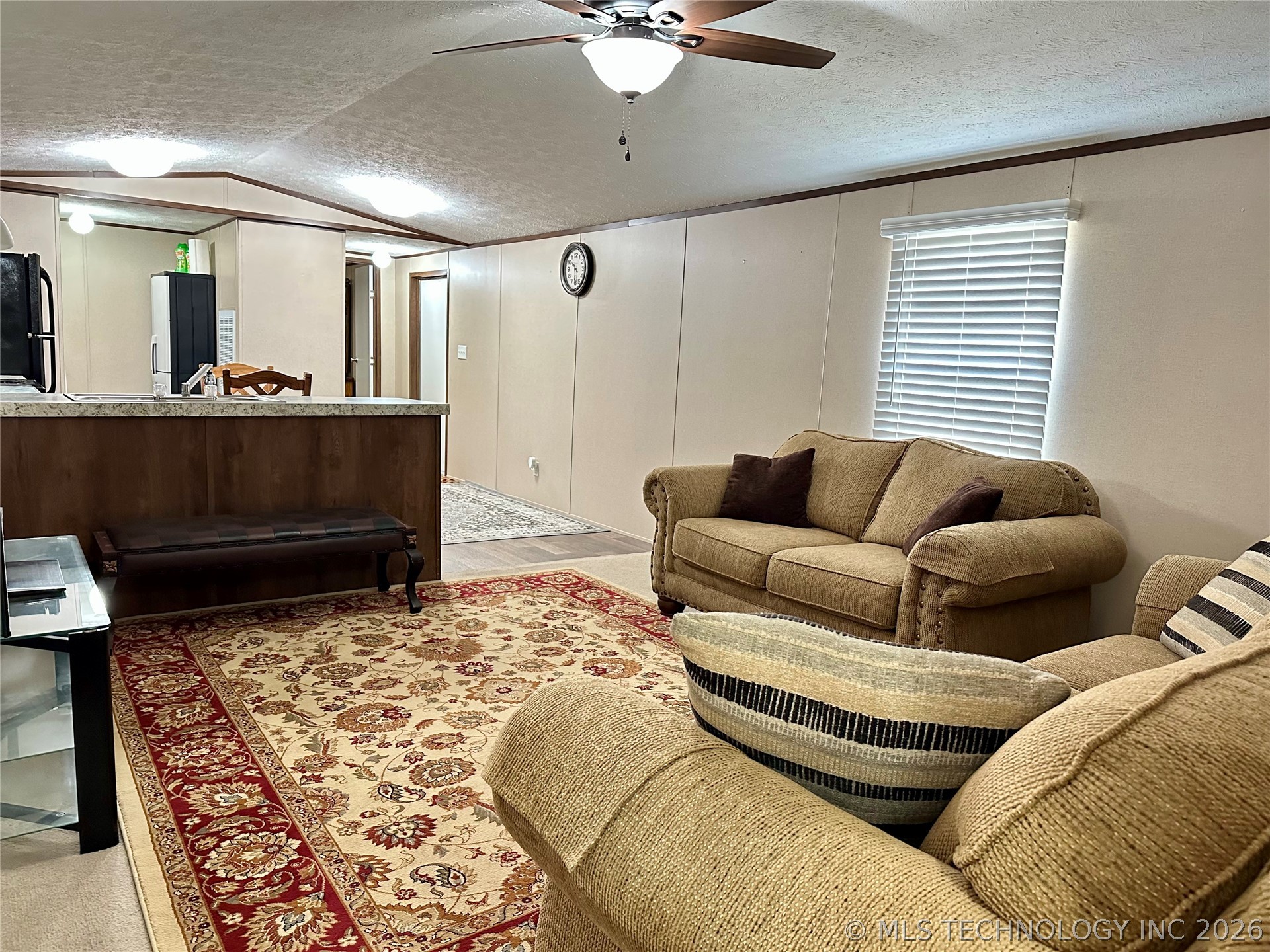 506 Northwest Drive Property Photo 2