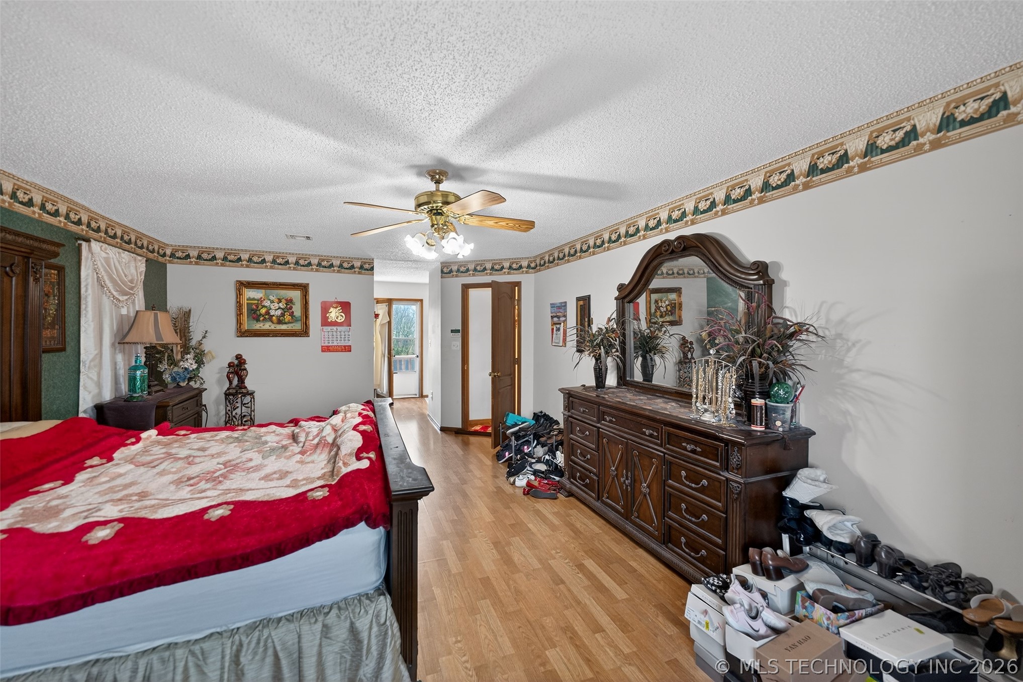 1606 Ne Oakridge Drive Property Photo 34