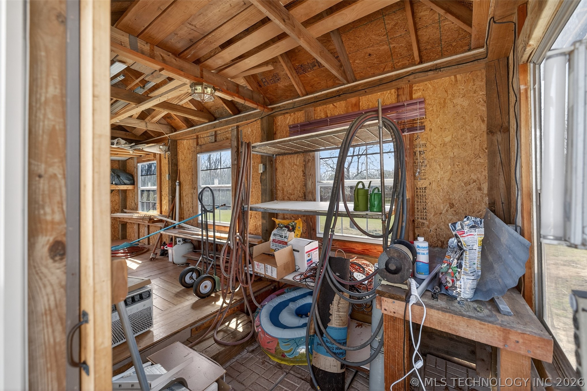 1606 Ne Oakridge Drive Property Photo 68
