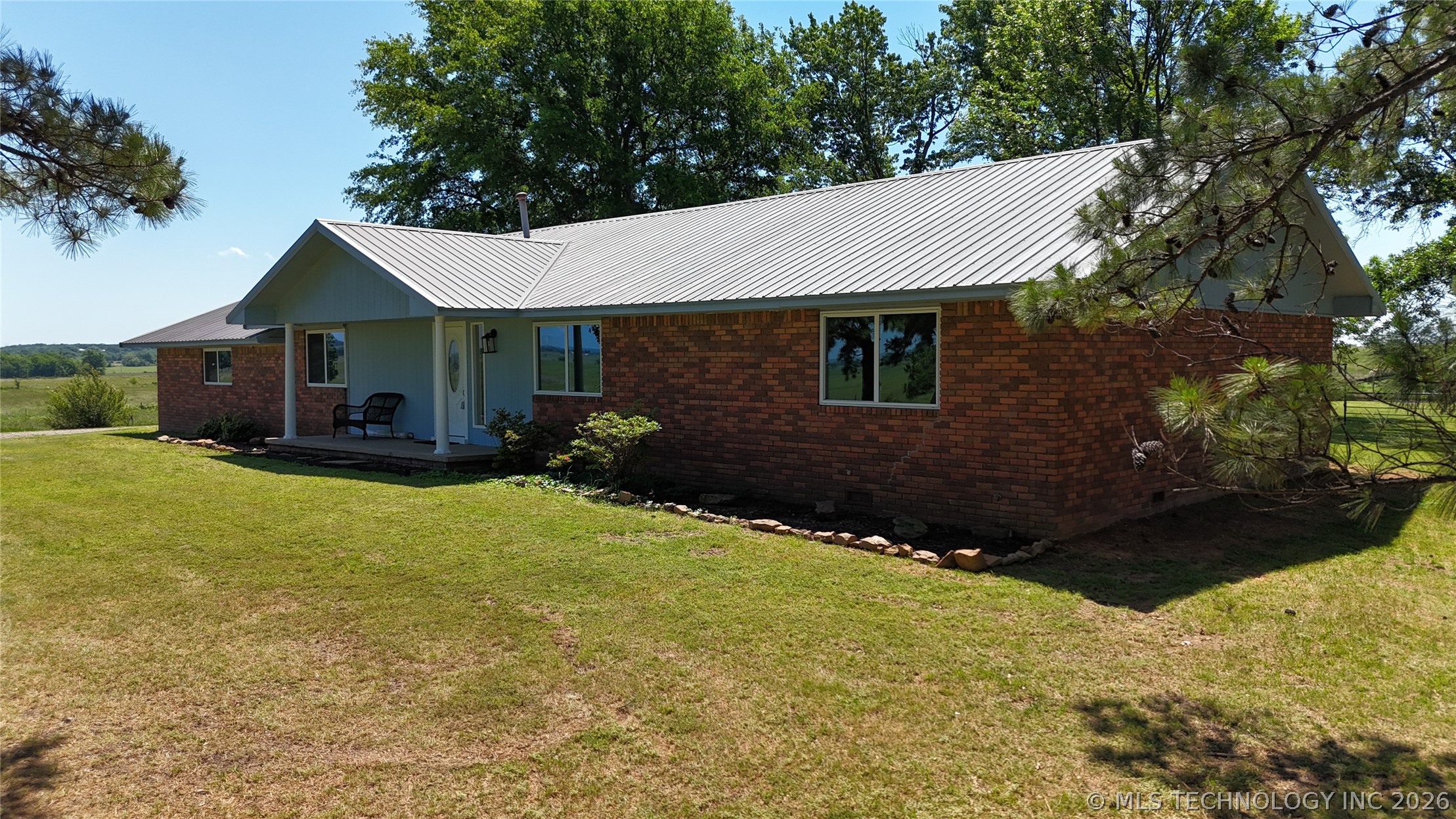 422502 E 1100 Road Property Photo 7