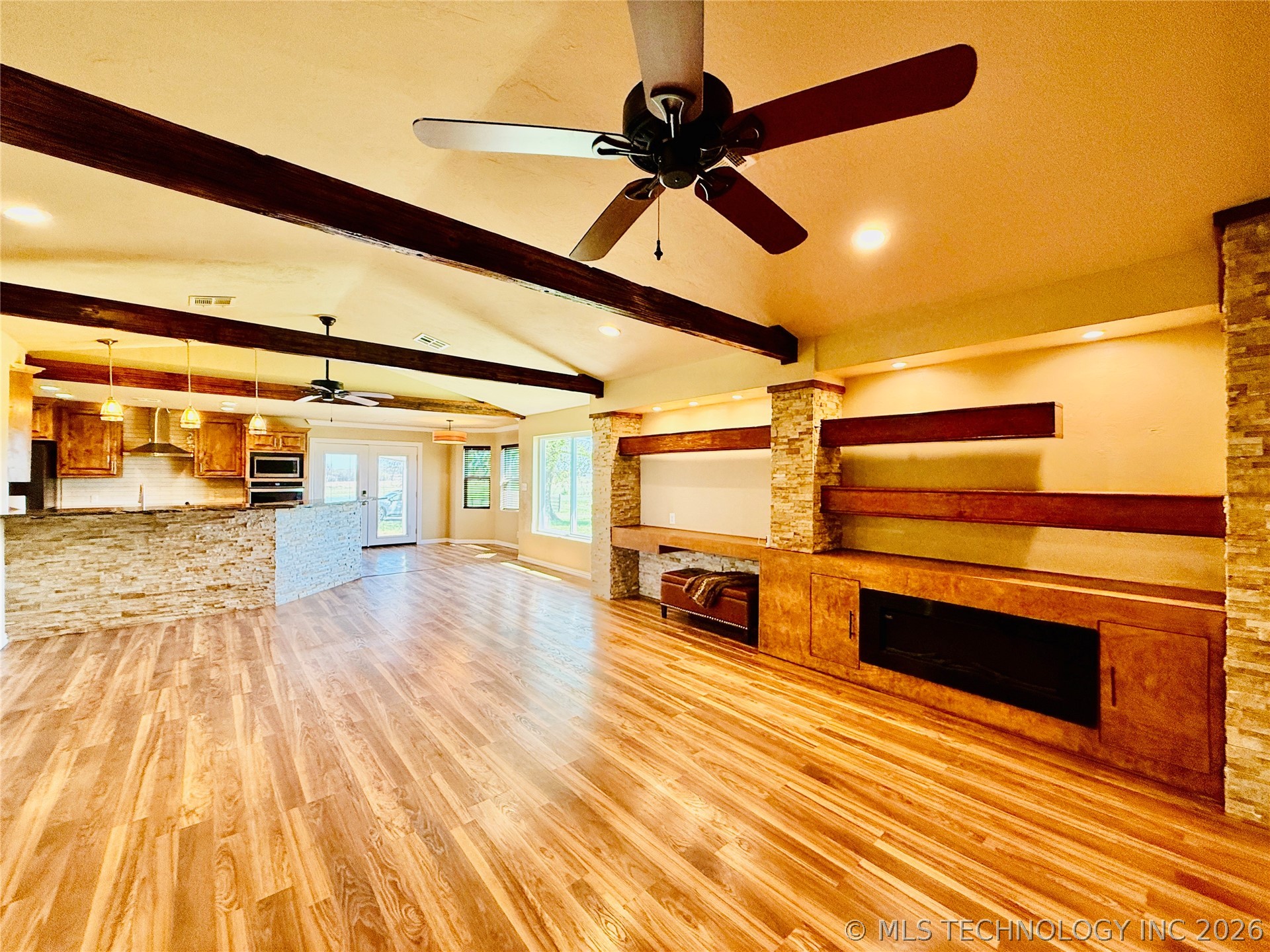 422502 E 1100 Road Property Photo 27