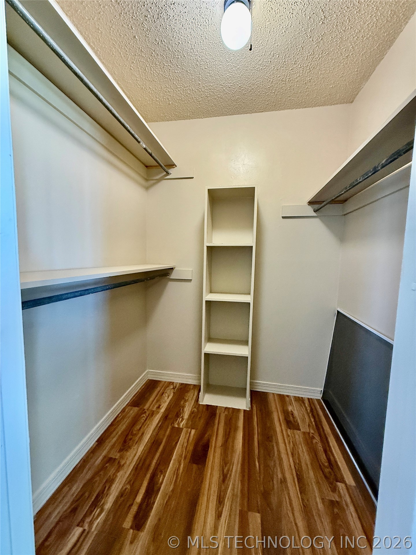 422502 E 1100 Road Property Photo 34