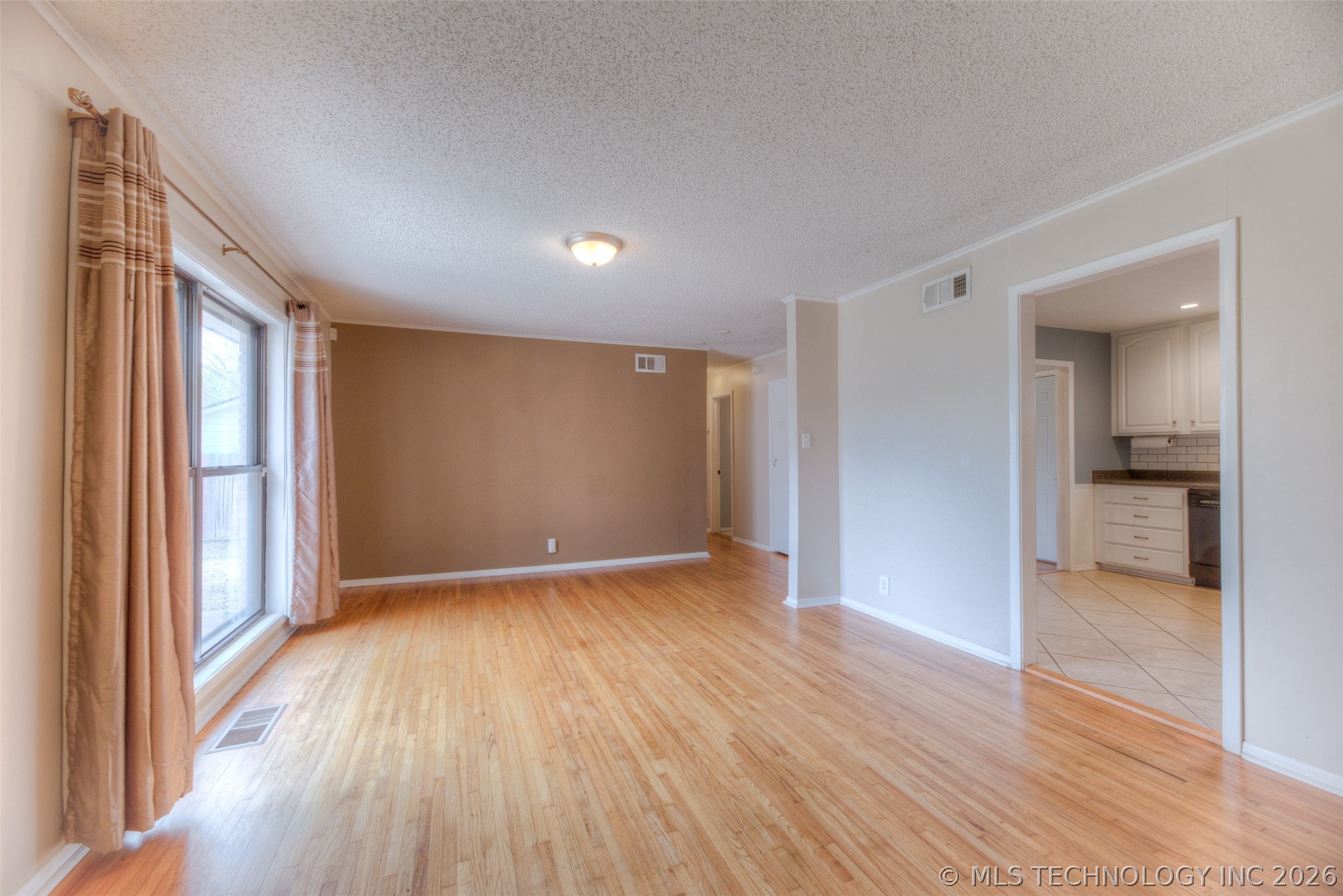 5773 E 26th Place Property Photo 13