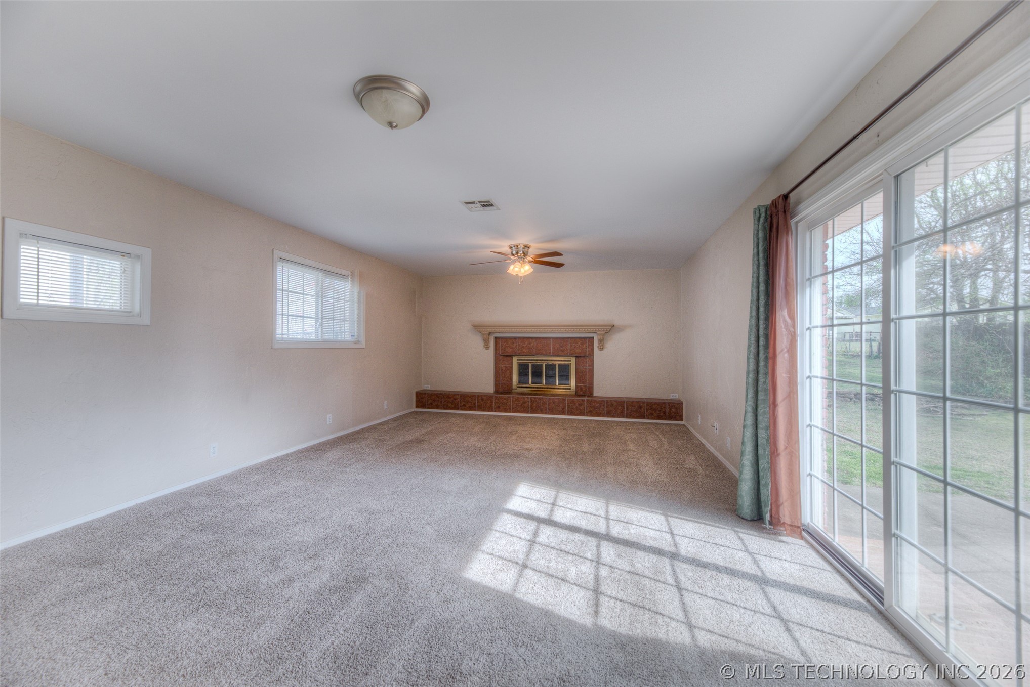 5773 E 26th Place Property Photo 15