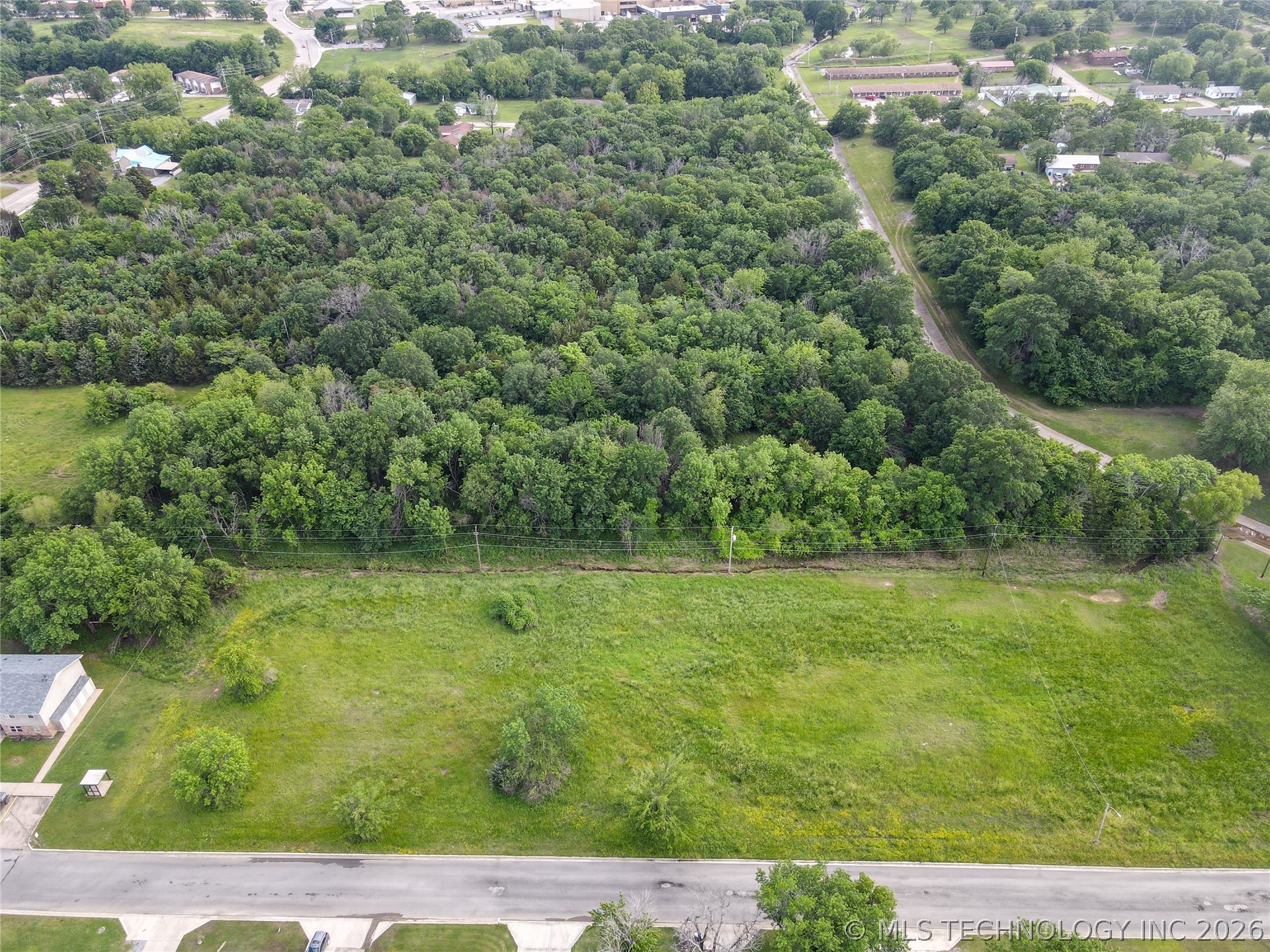 Pierce Avenue Property Photo 11