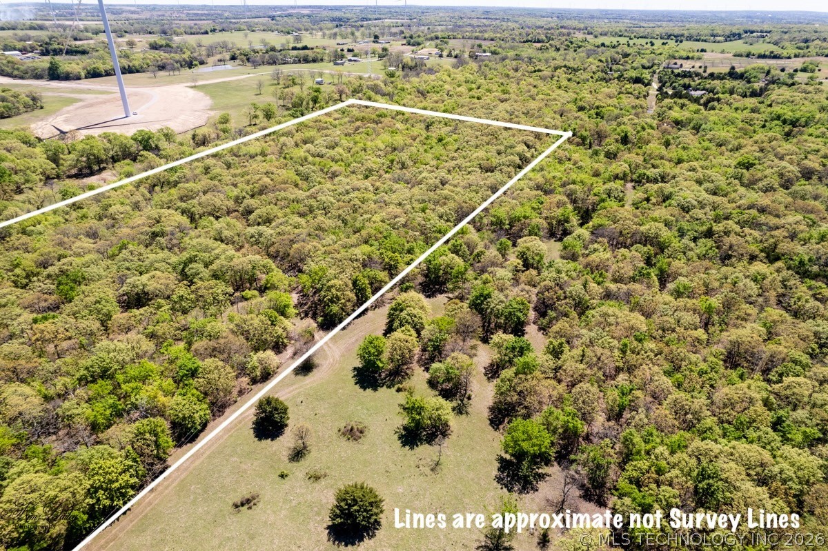 10 County Road 3410 Property Photo 2