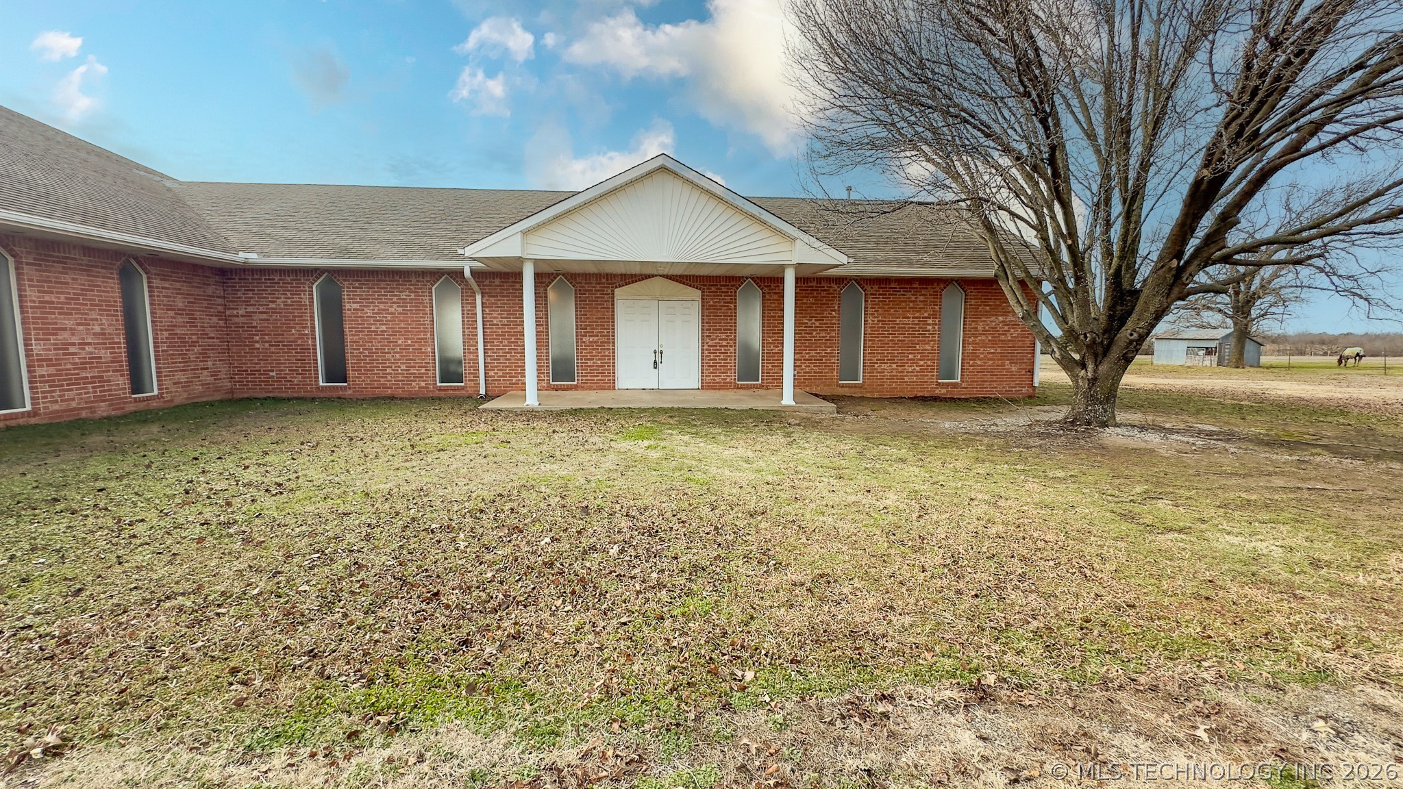 907 N Oklahoma Property Photo 3