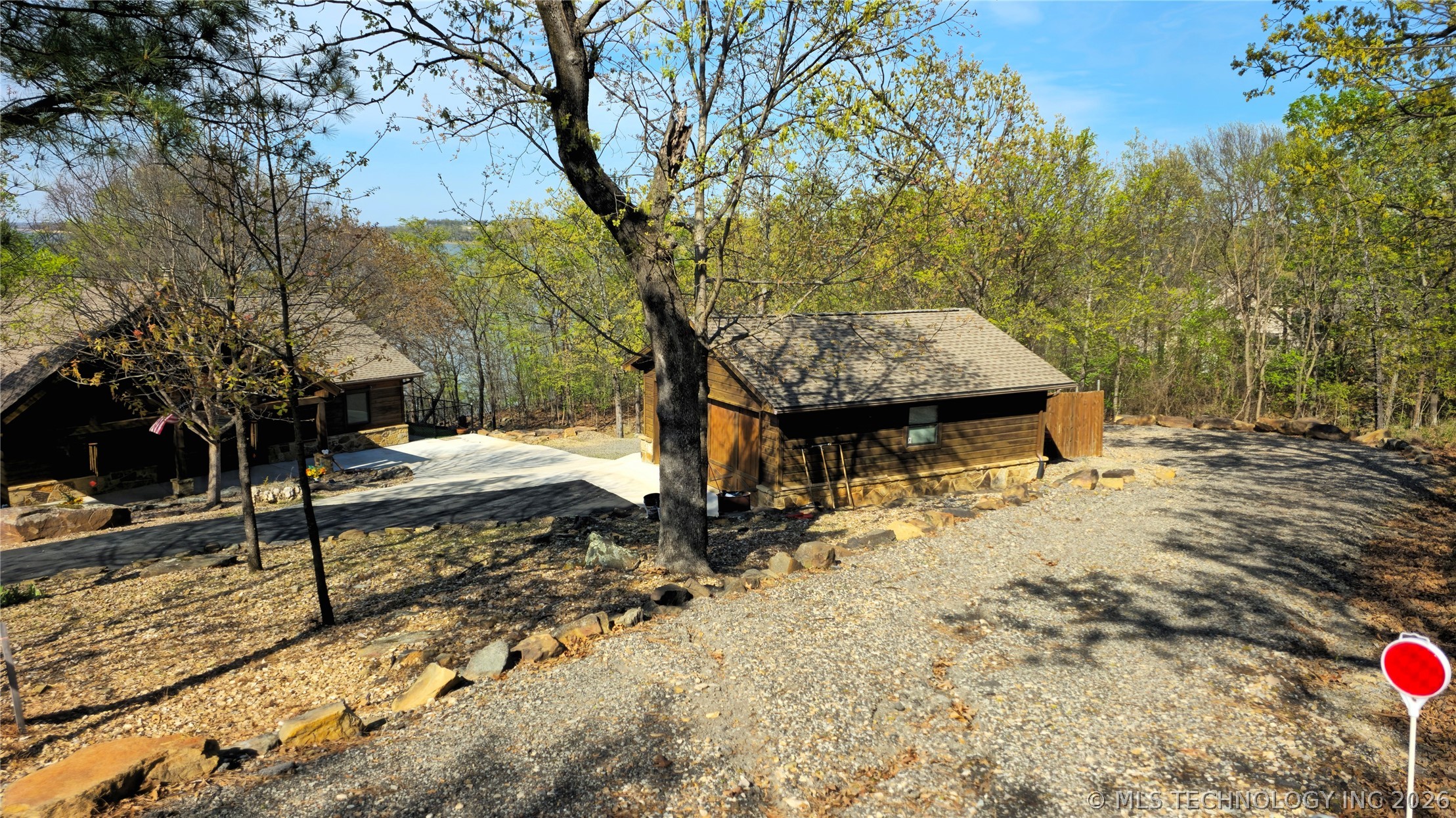 1807 Rose Lane Property Photo 7
