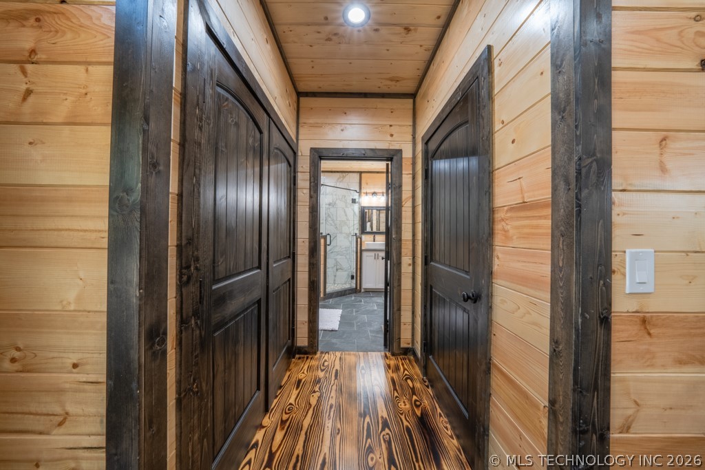 546 Conifer Crossing Trail Property Photo 11