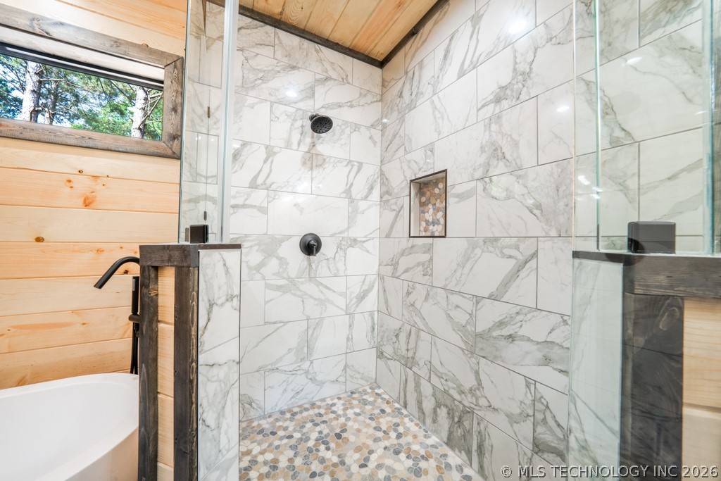 546 Conifer Crossing Trail Property Photo 14