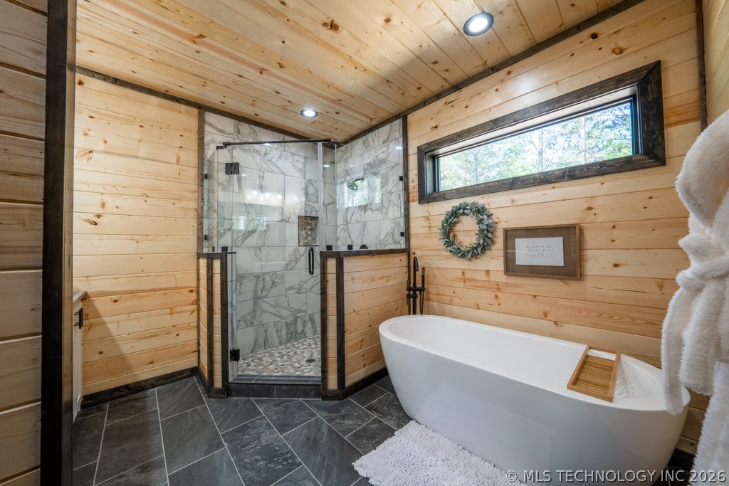546 Conifer Crossing Trail Property Photo 18