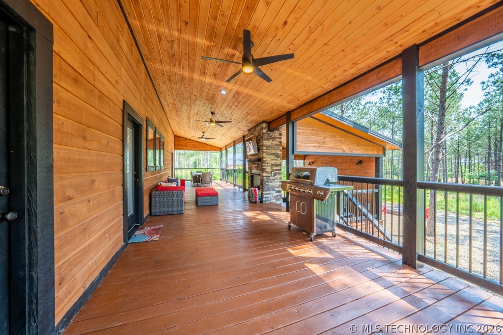 546 Conifer Crossing Trail Property Photo 22