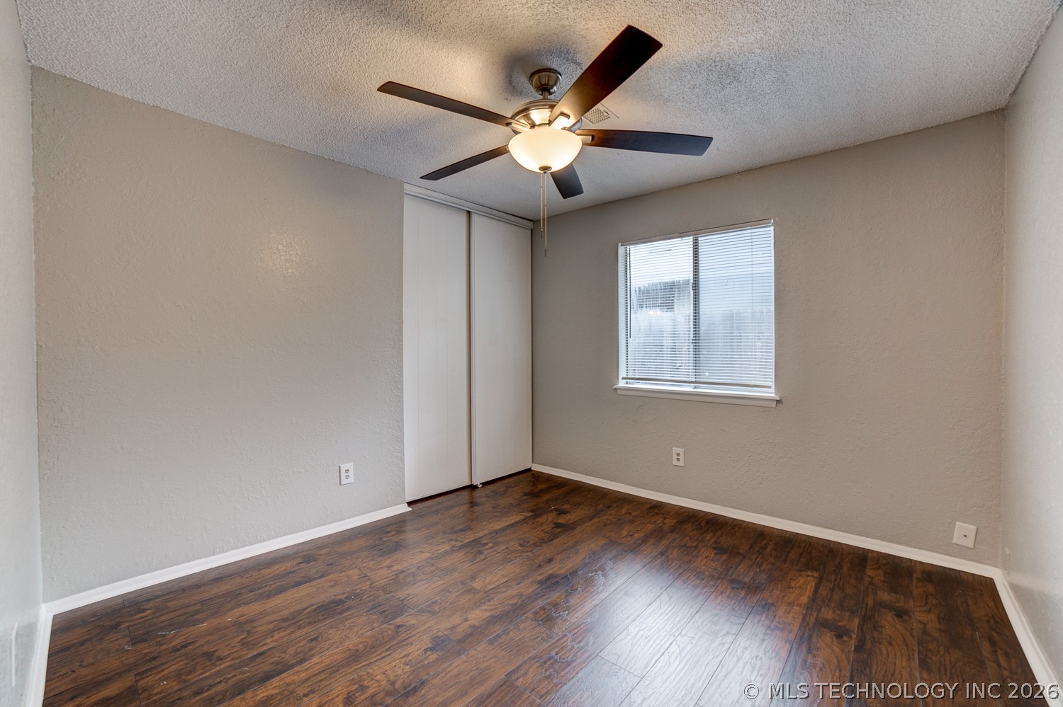 10912 E 16th Street Property Photo 8
