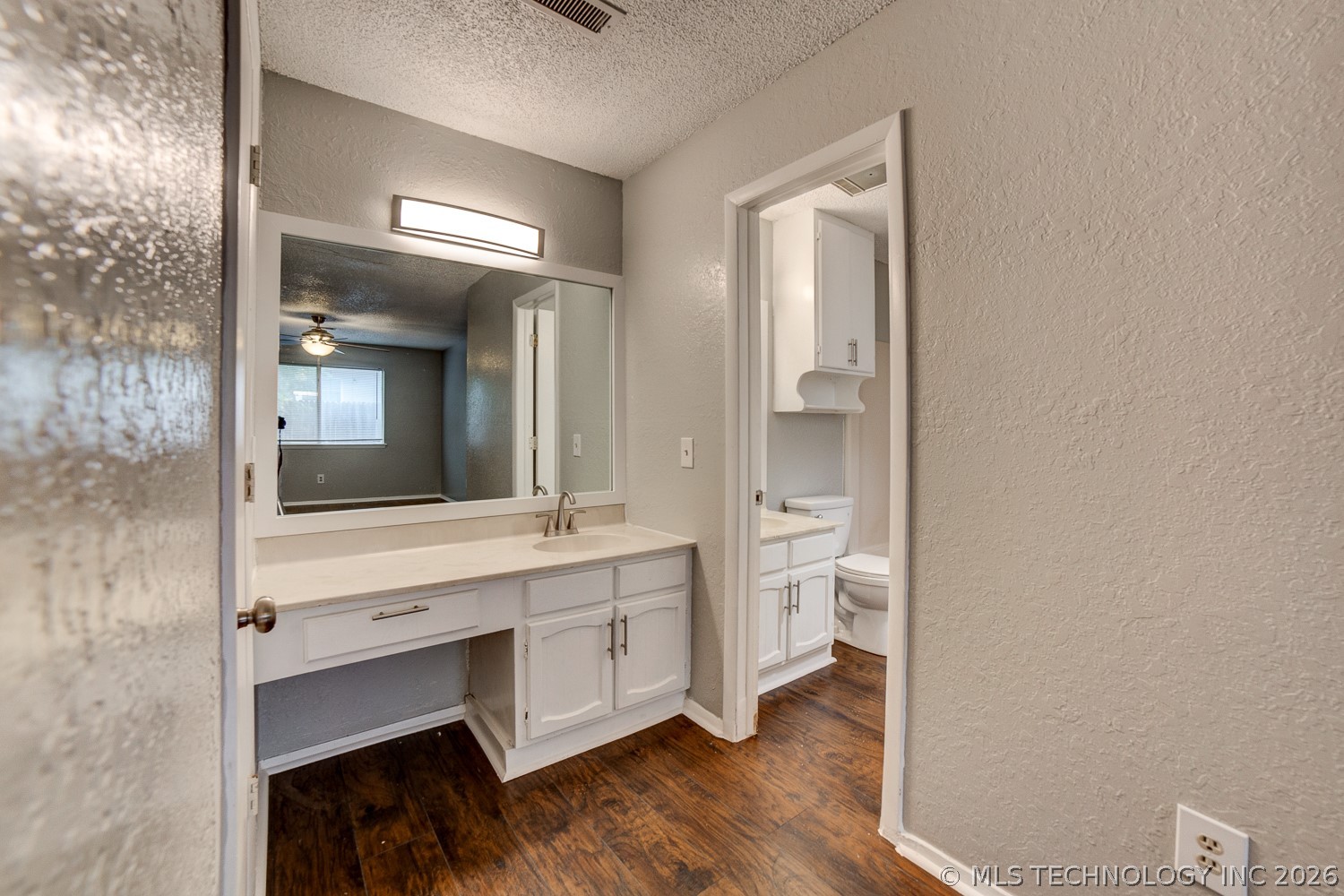 10912 E 16th Street Property Photo 12