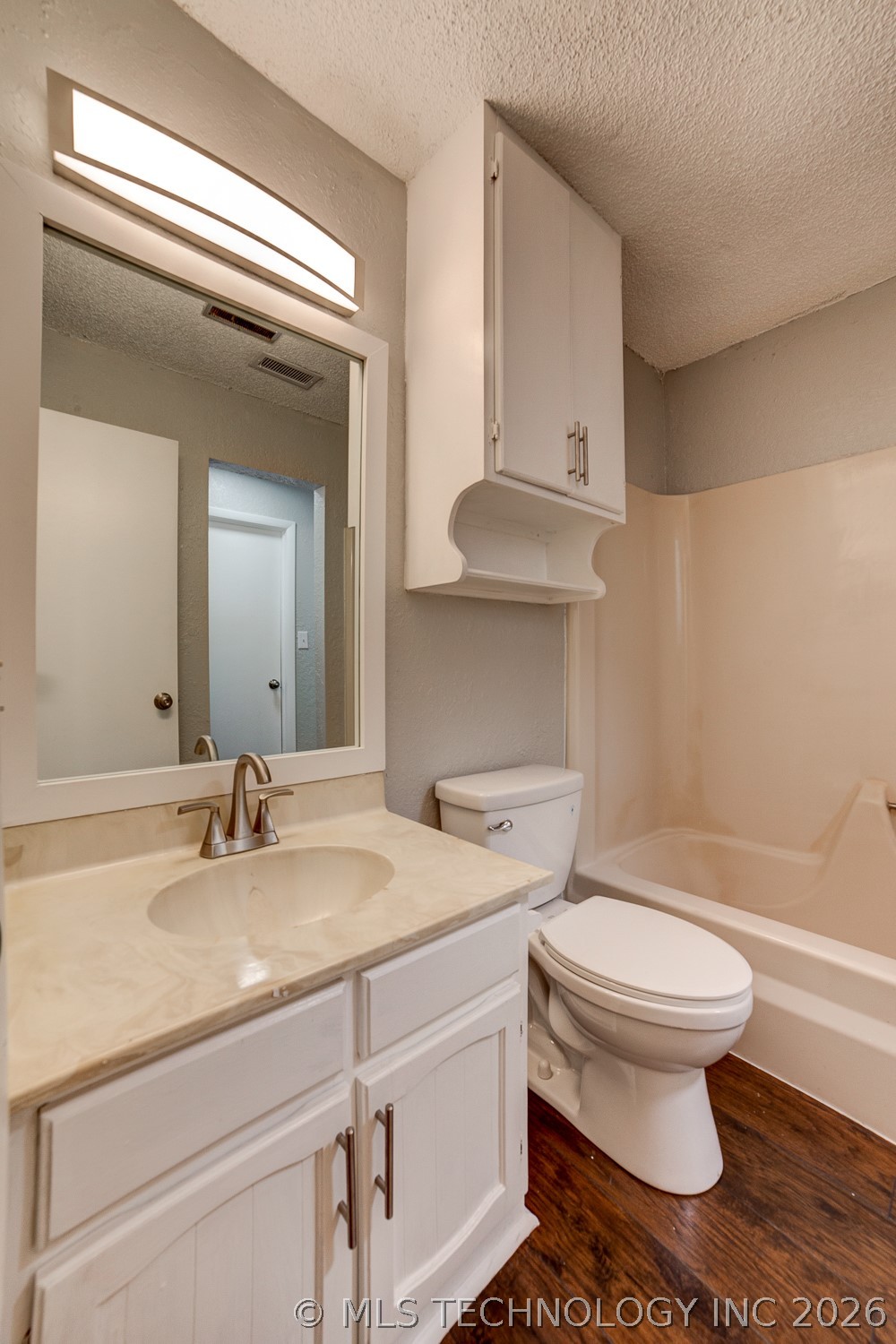 10912 E 16th Street Property Photo 13