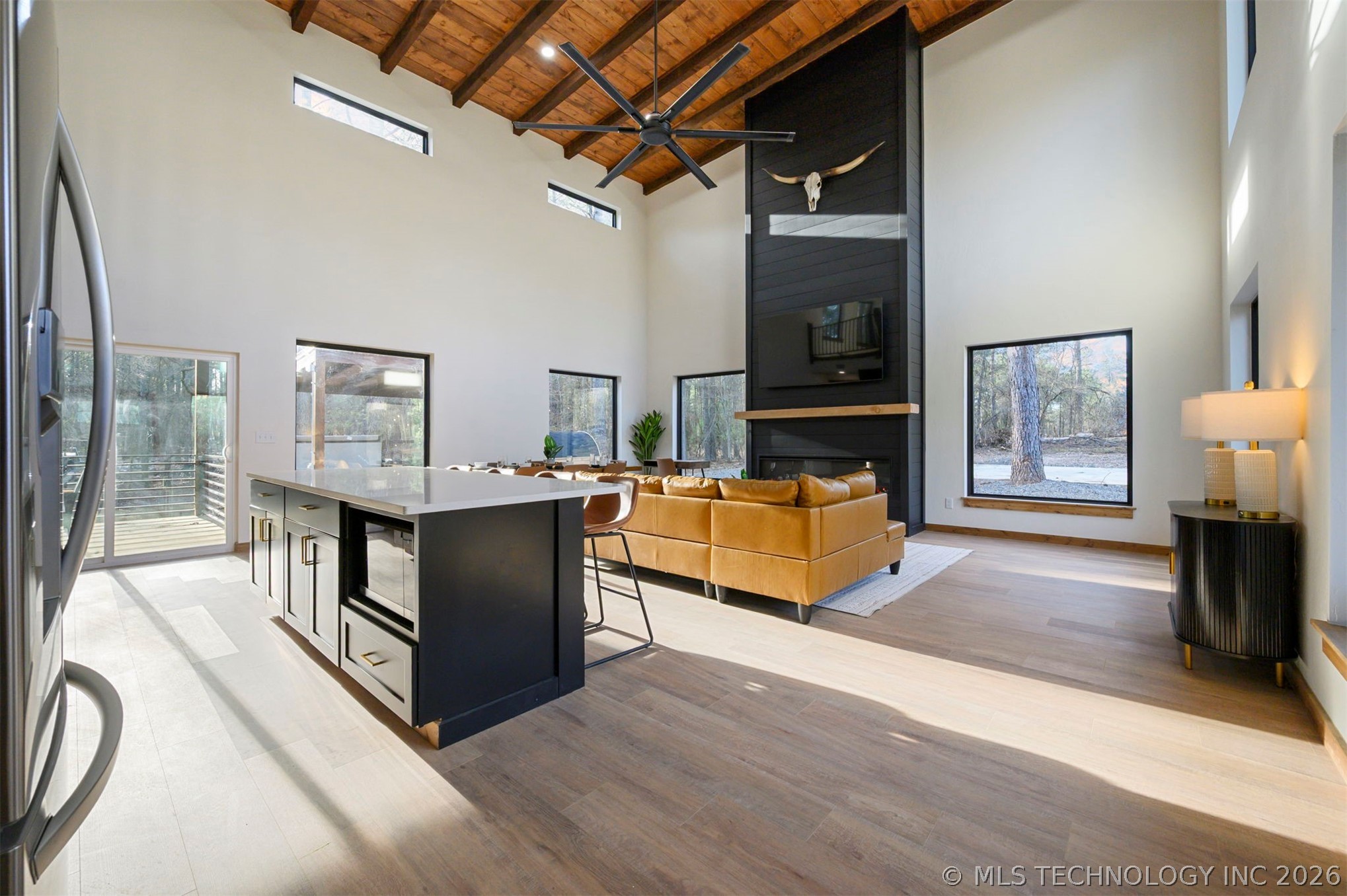 64 Pine Root Court Property Photo 3