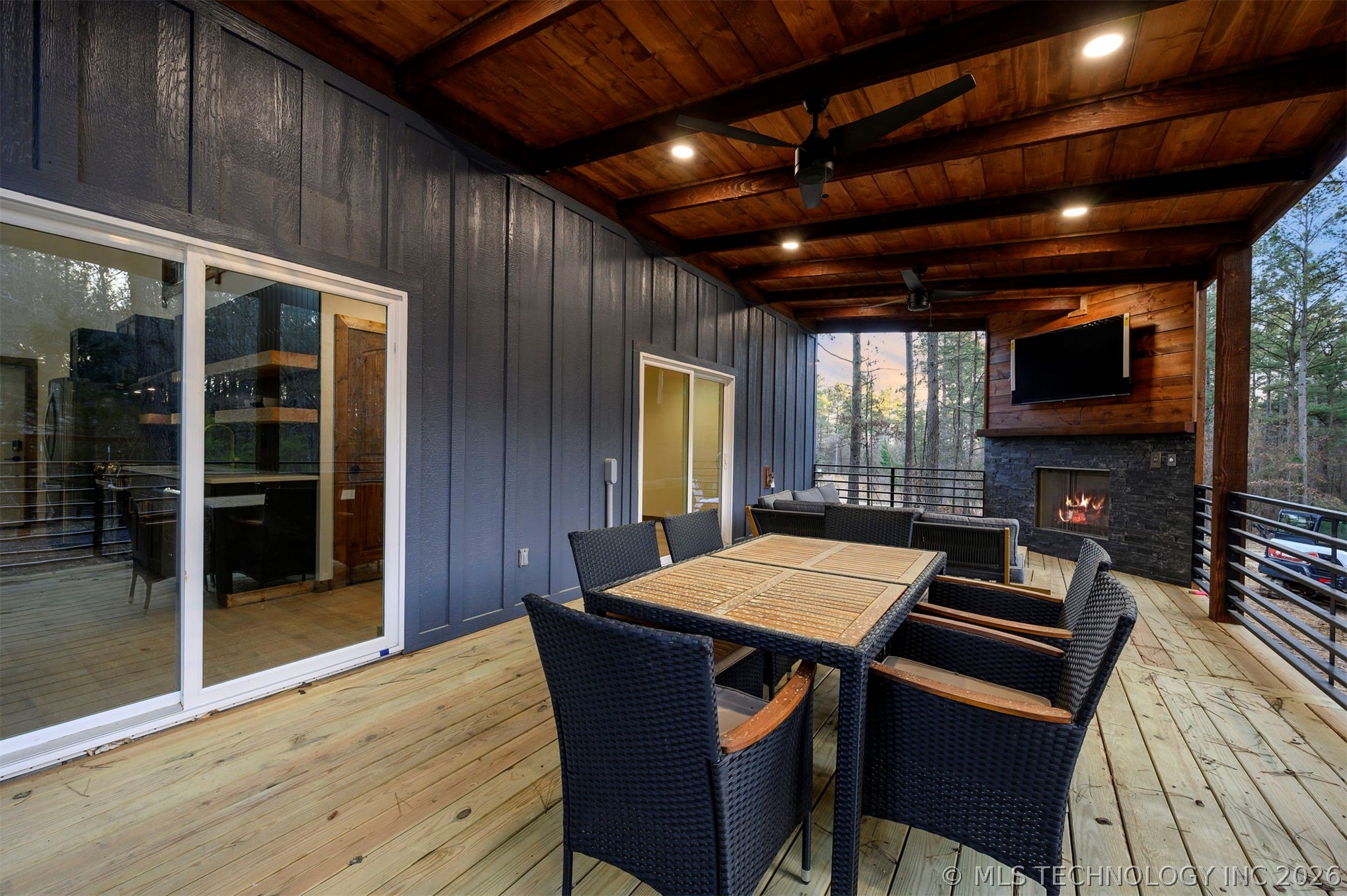 64 Pine Root Court Property Photo 23