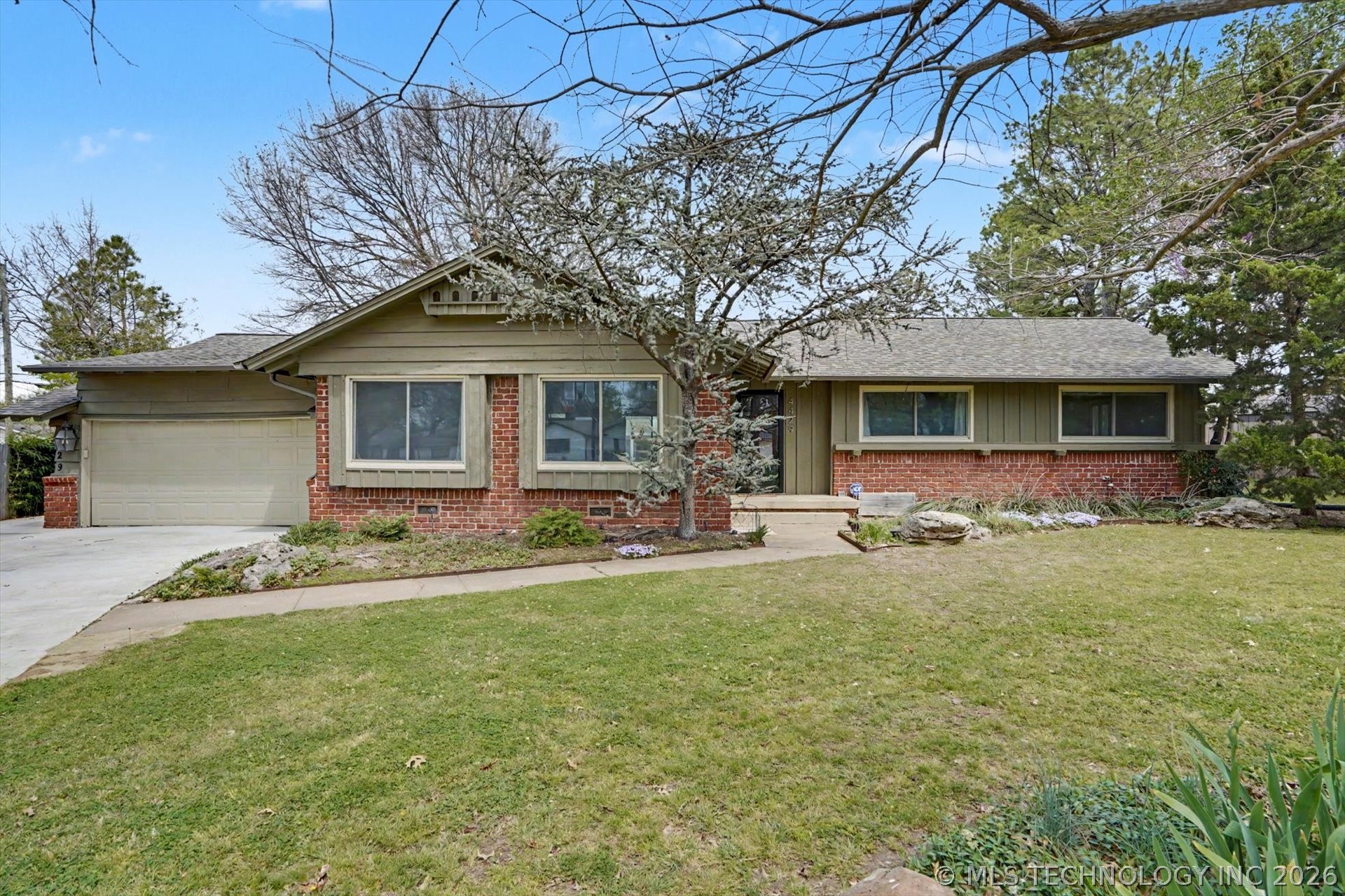 4429 E 46th Place Property Photo 1