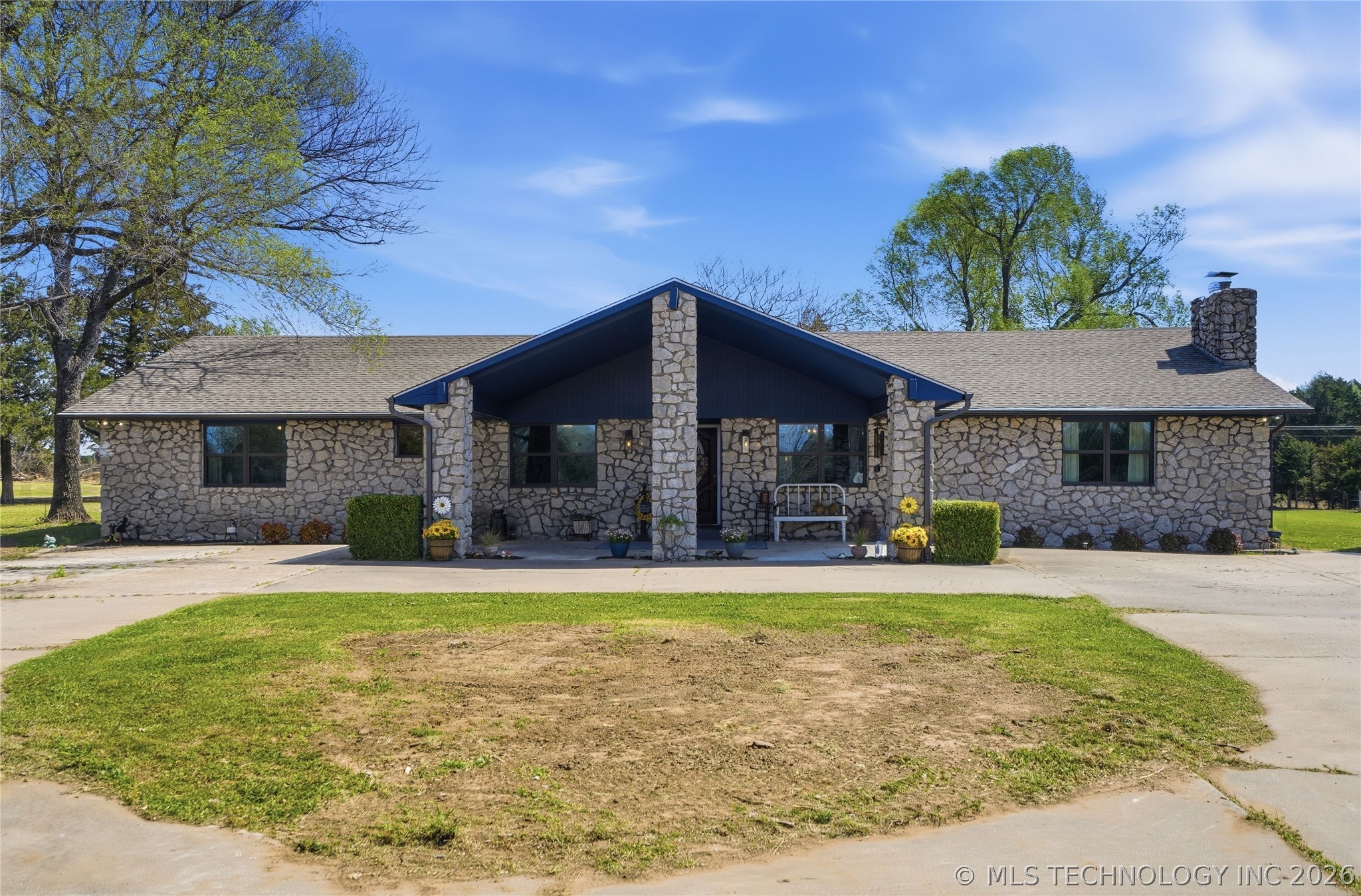 1587 County Road 5244 Property Photo 14