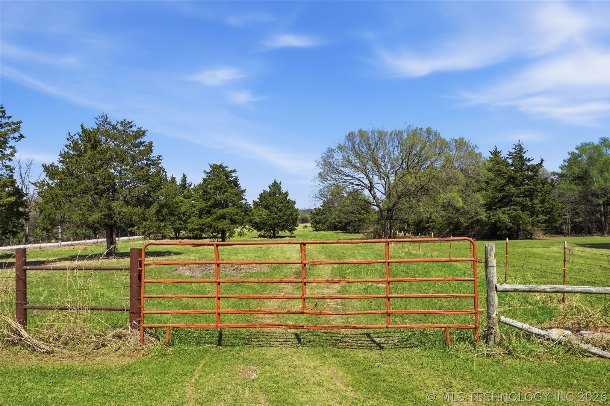 1587 County Road 5244 Property Photo 63