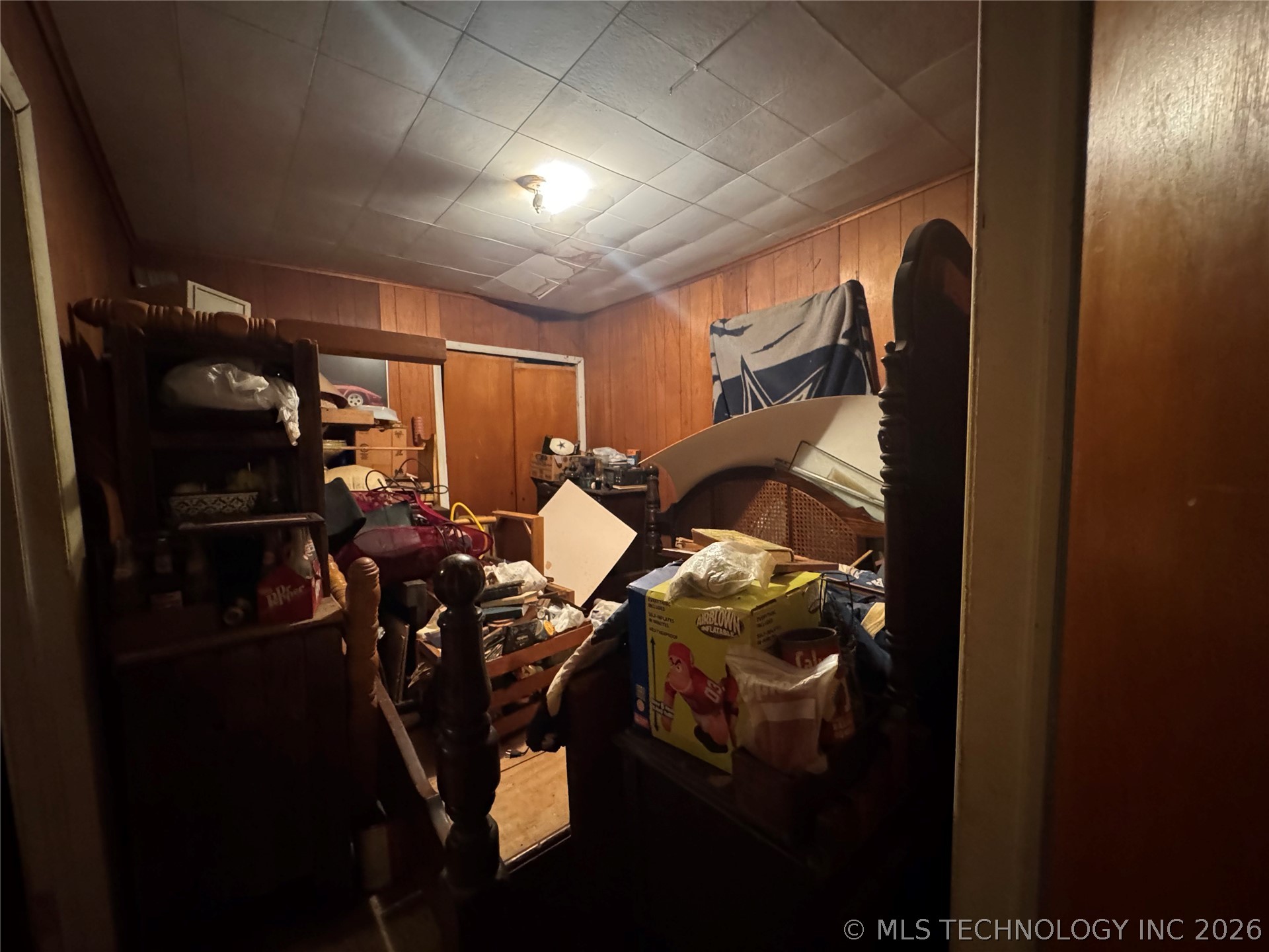 4910 Denison Street Property Photo 9