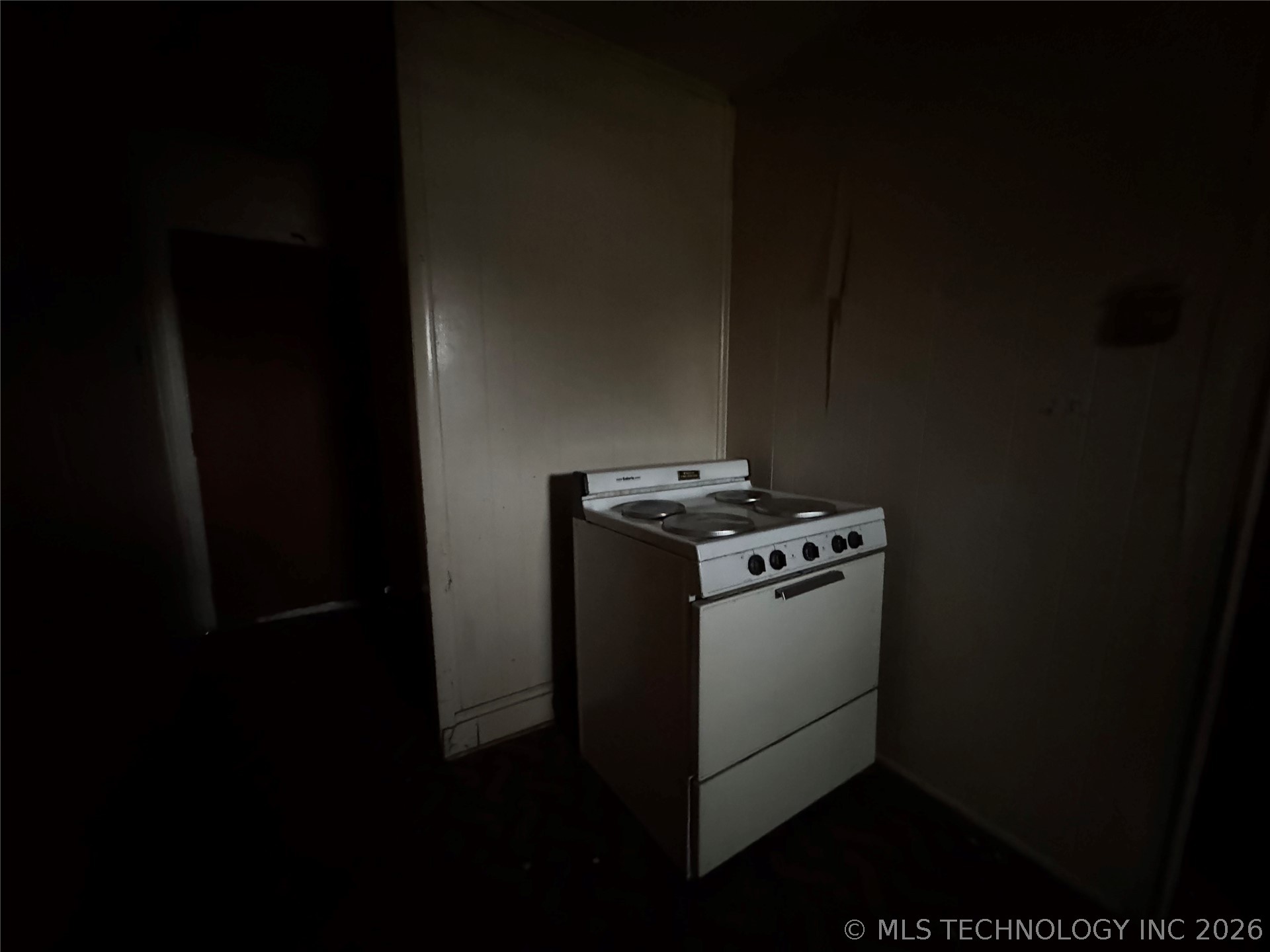 4910 Denison Street Property Photo 14