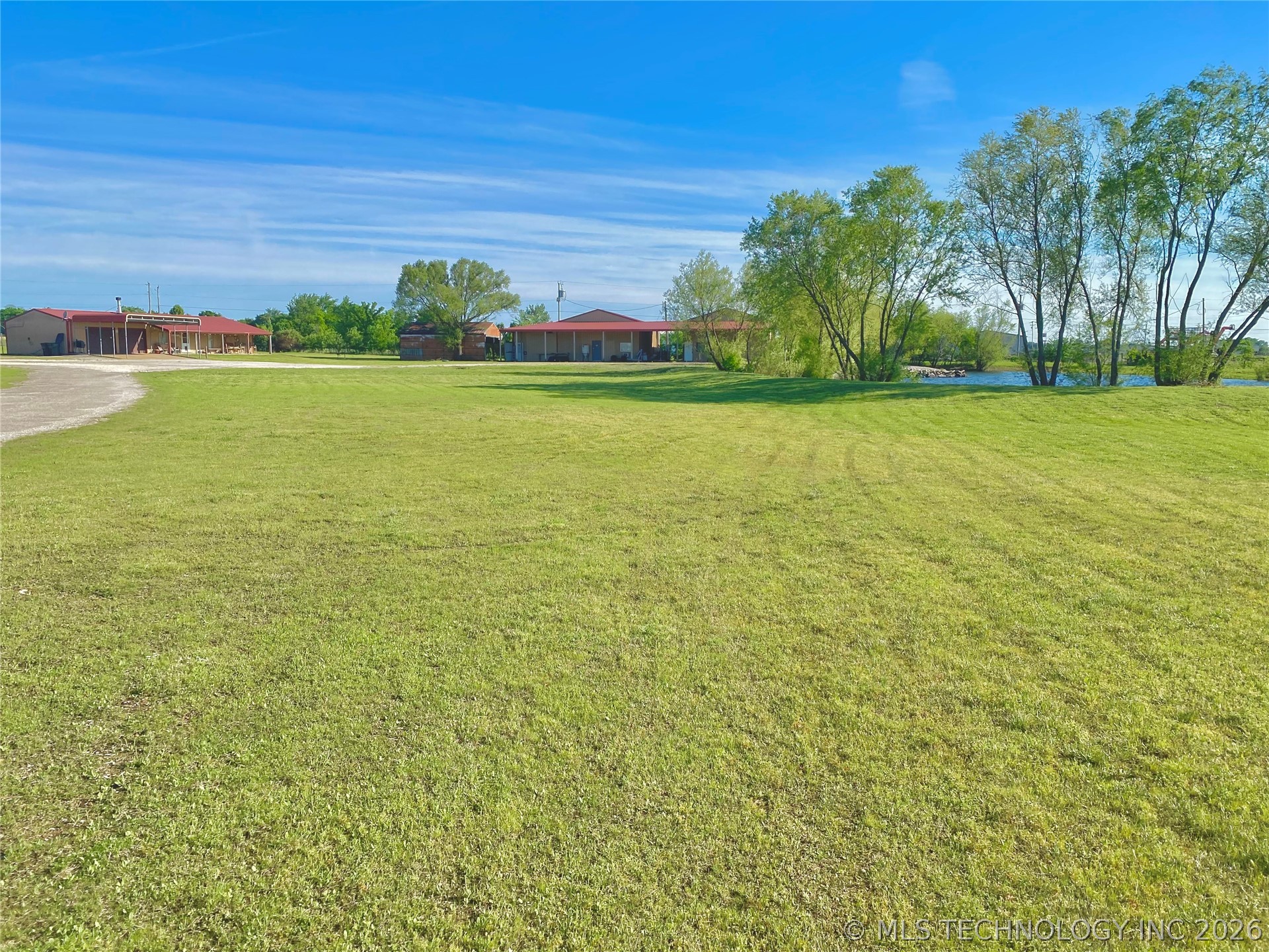 10092 Kennys Trucks Drive Property Photo 1