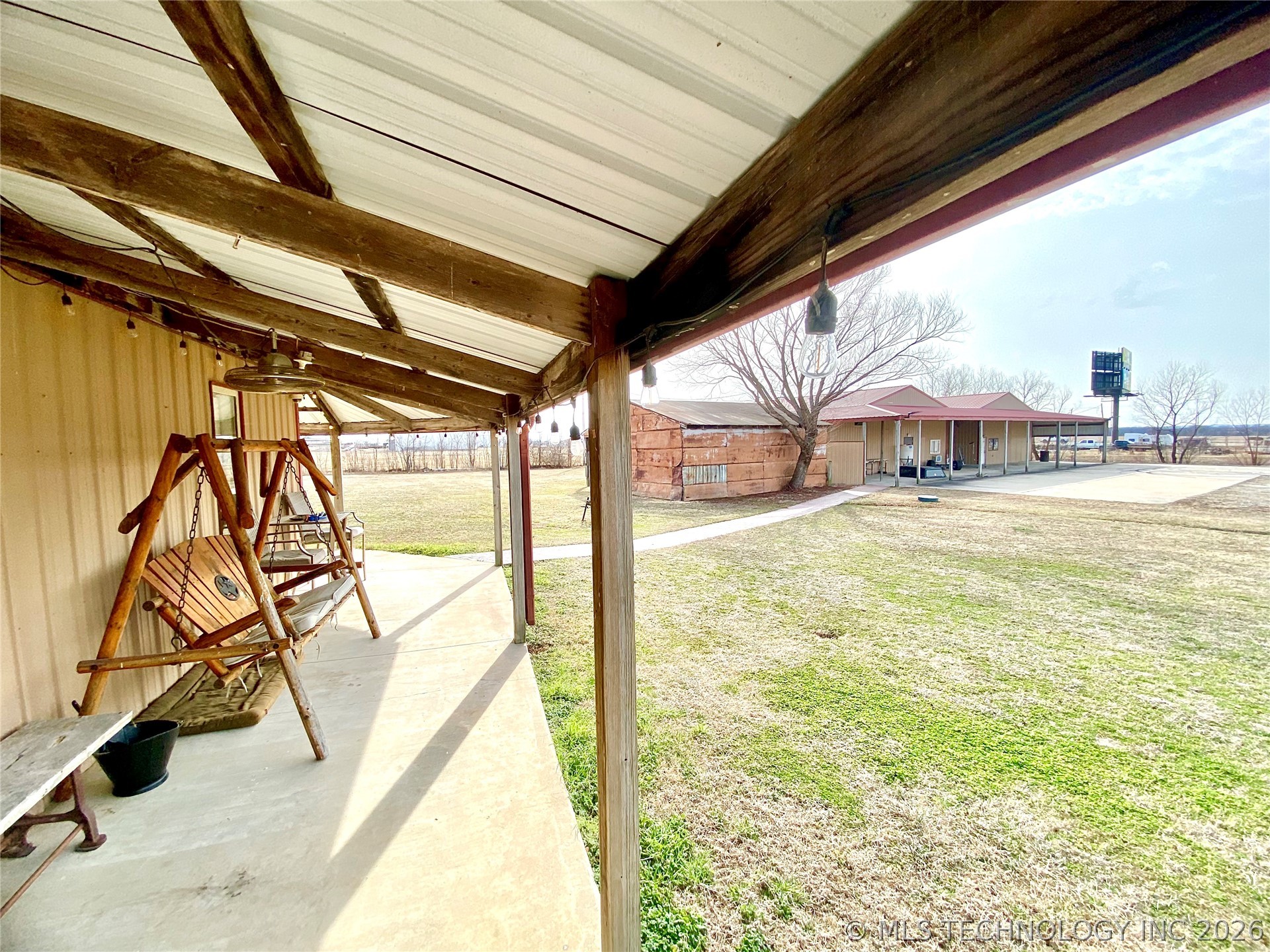 10092 Kennys Trucks Drive Property Photo 18