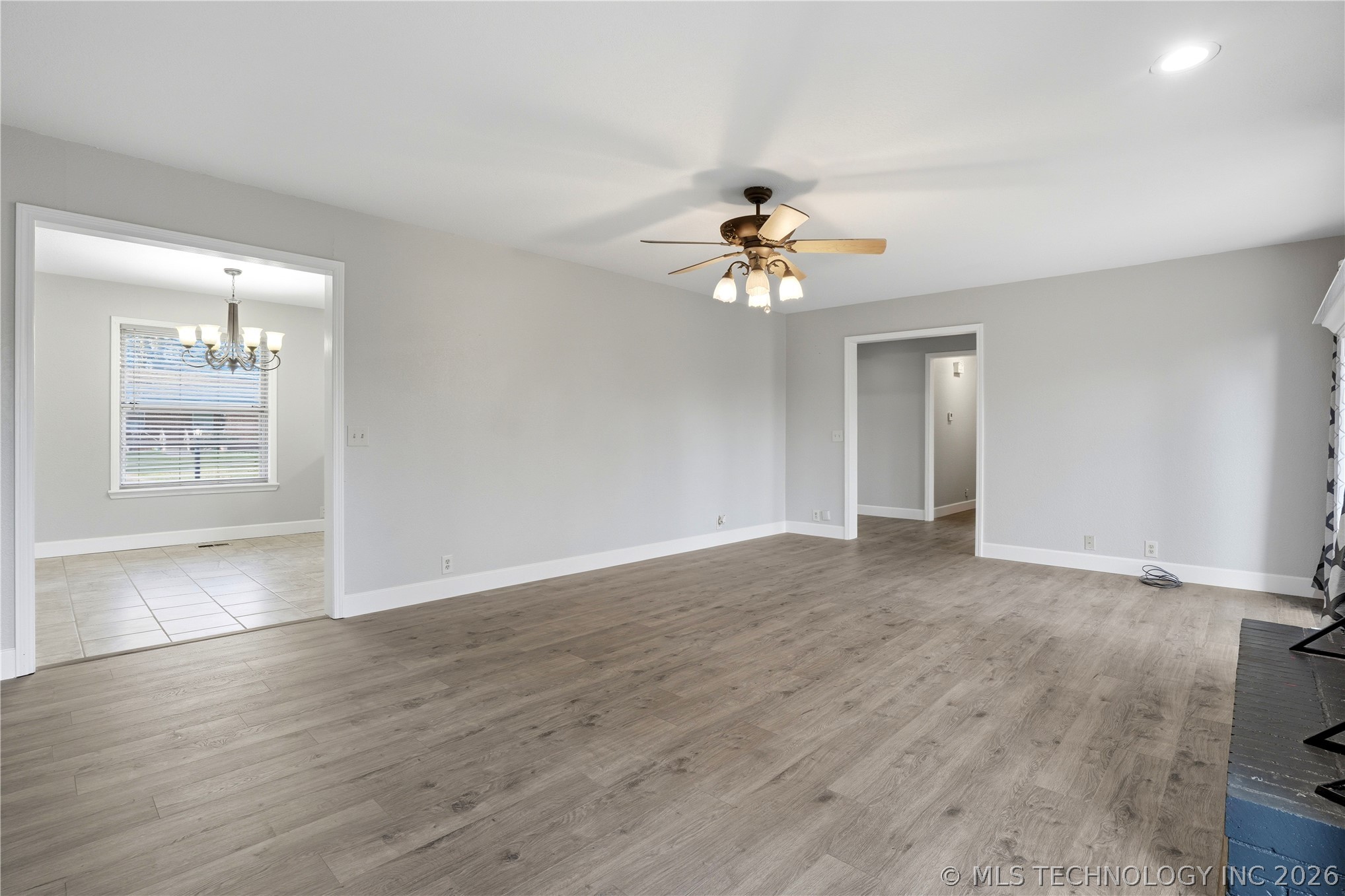 802 E Seneca Property Photo 19