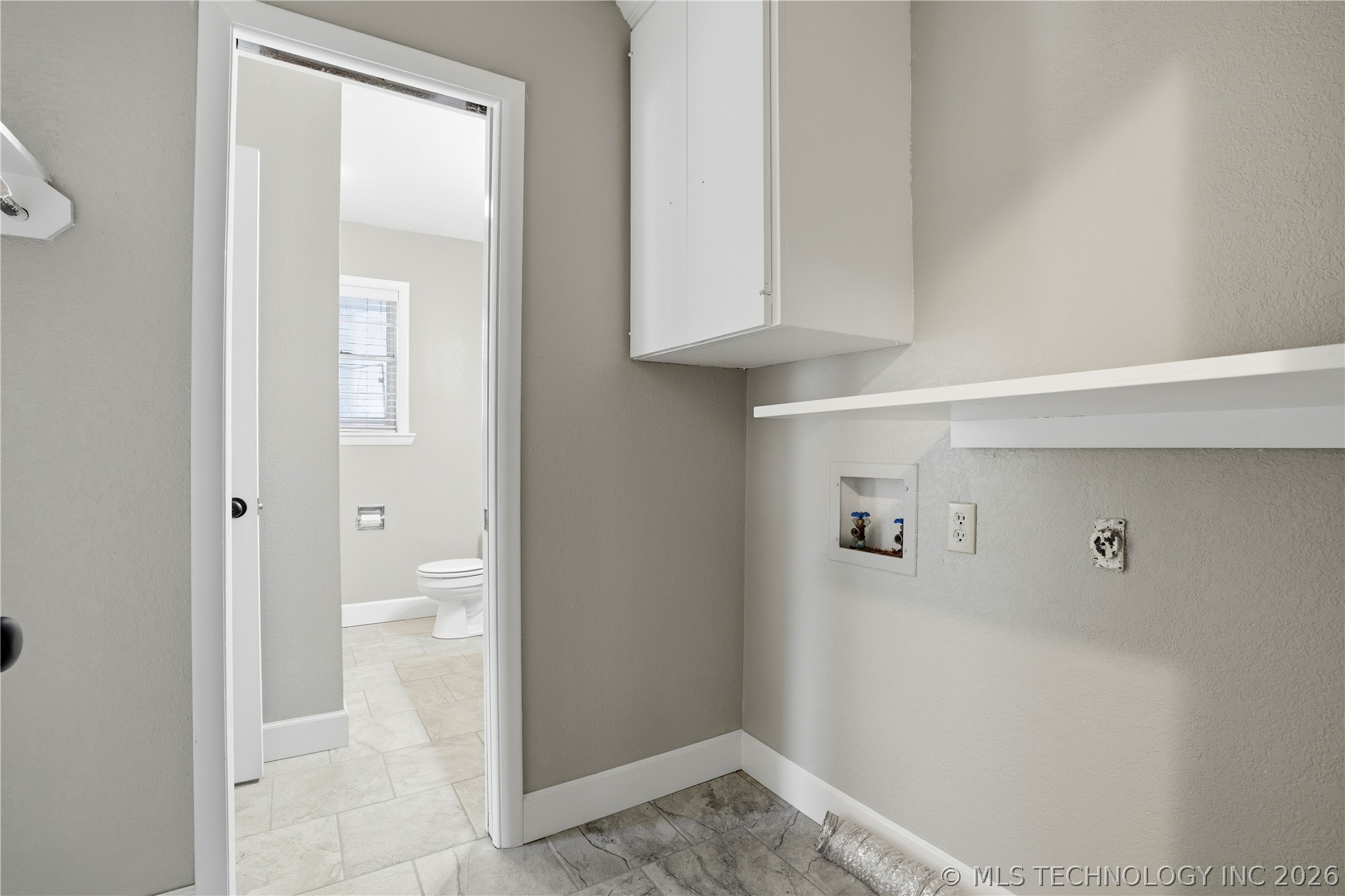 802 E Seneca Property Photo 38