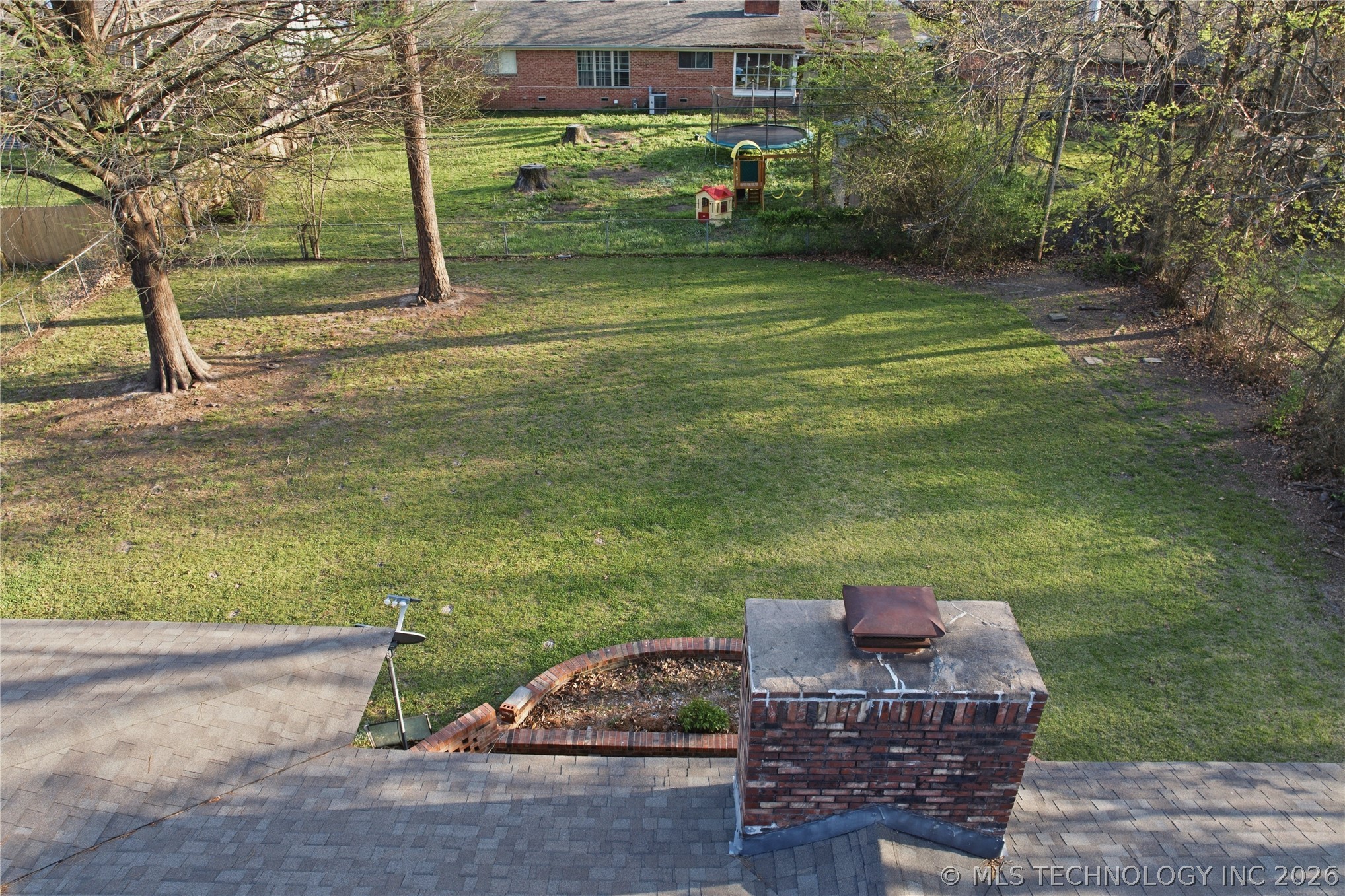802 E Seneca Property Photo 47