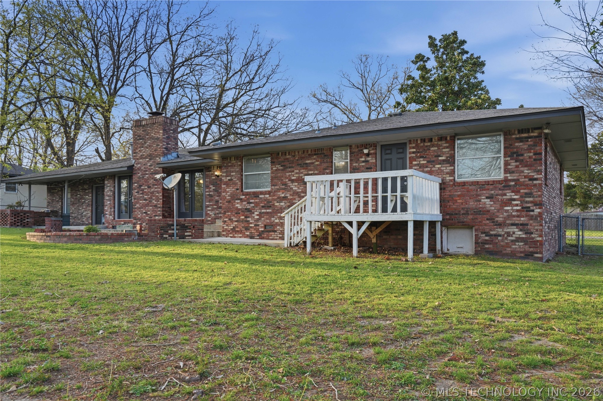 802 E Seneca Property Photo 52