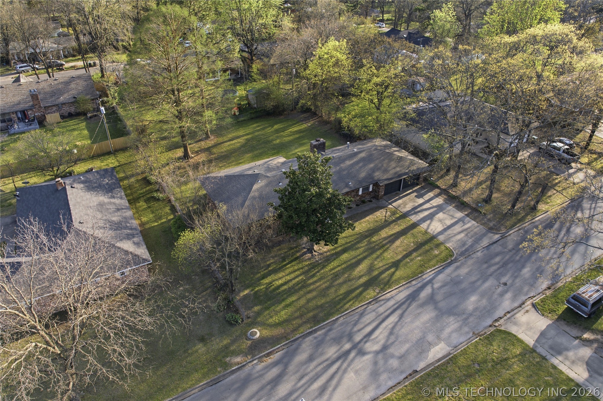 802 E Seneca Property Photo 63