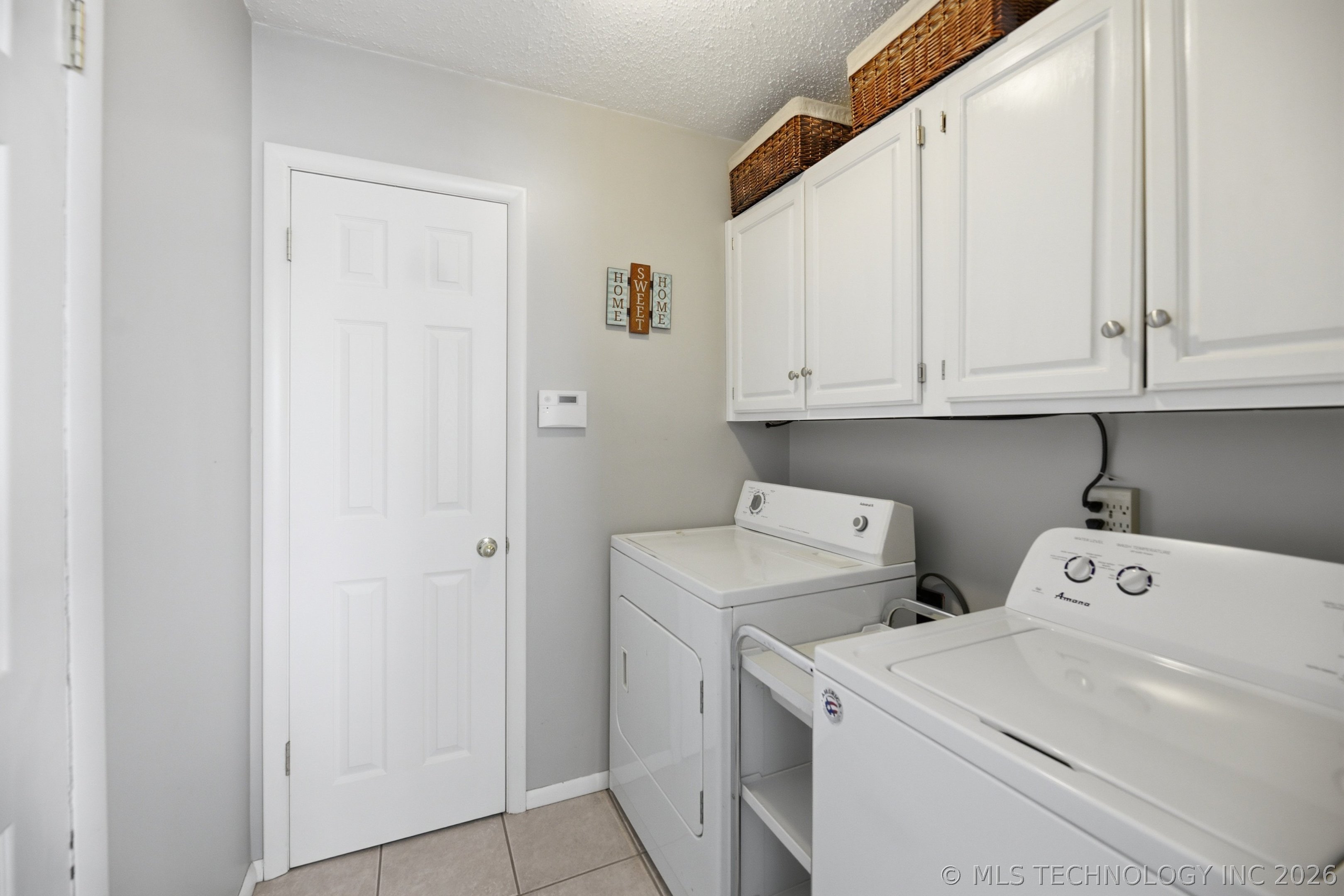 4335 Lakewood Avenue Property Photo 13