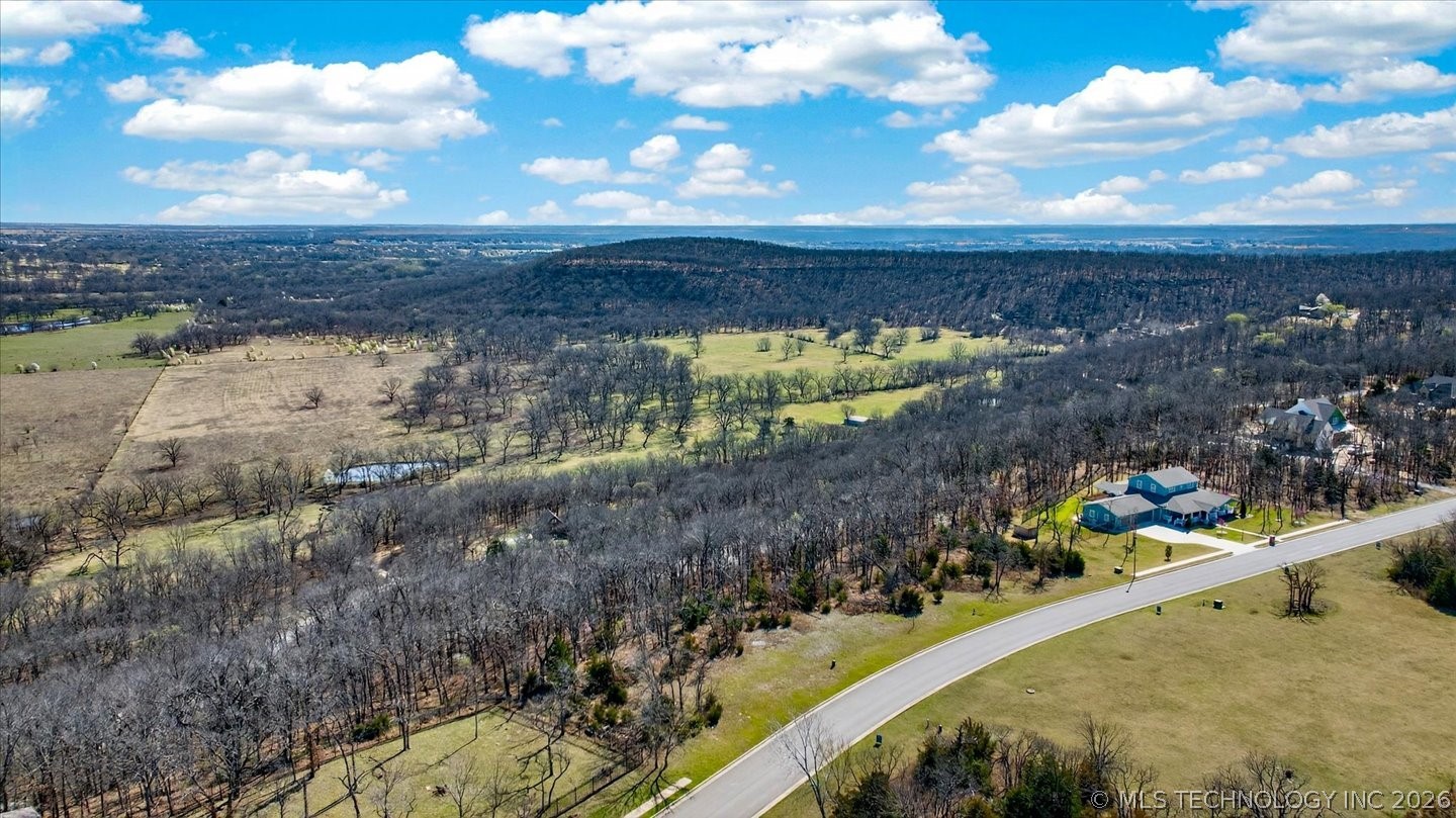 2632 Mountain Road Property Photo 2