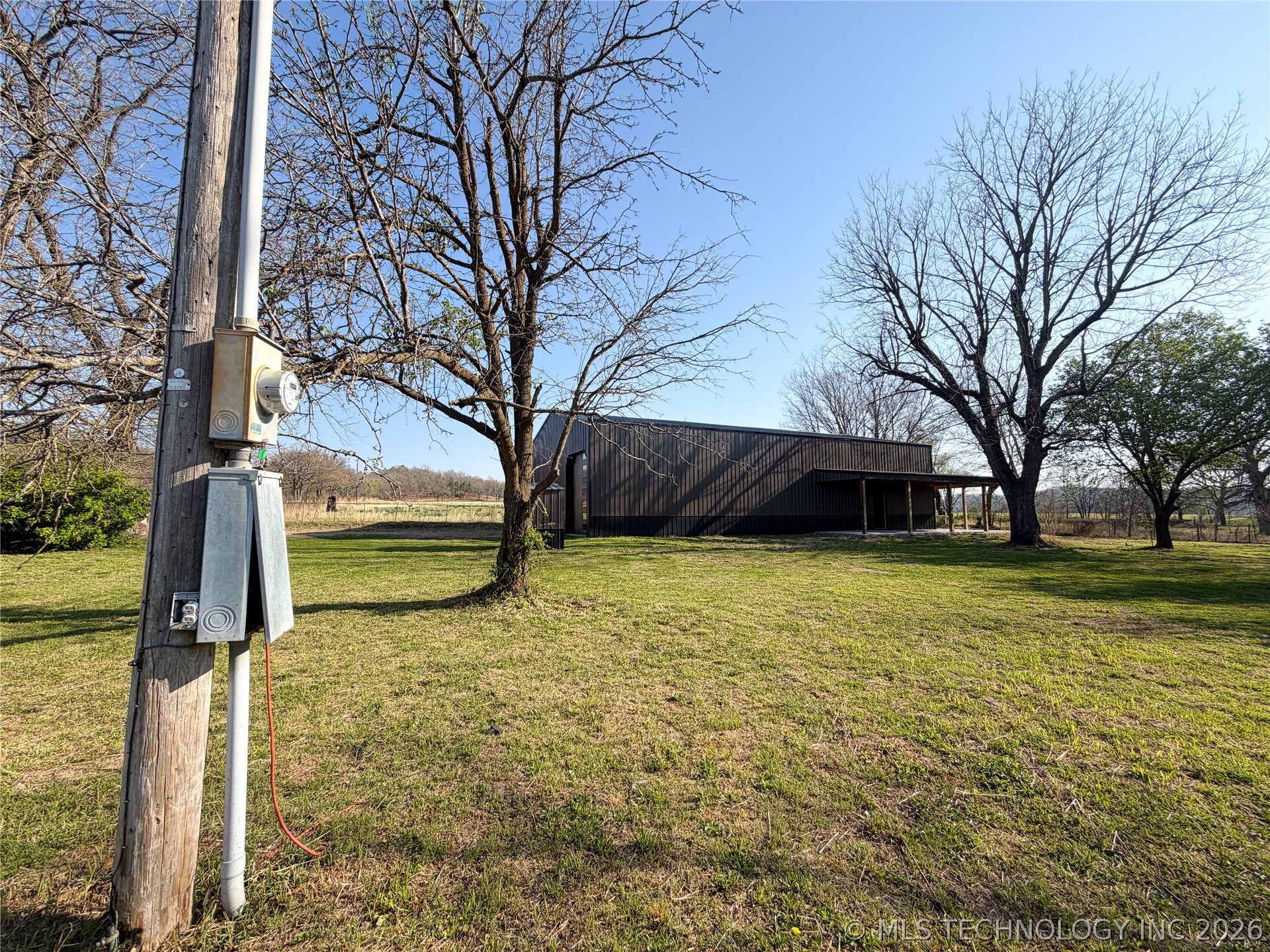 72577 S 4644 Road Property Photo 3