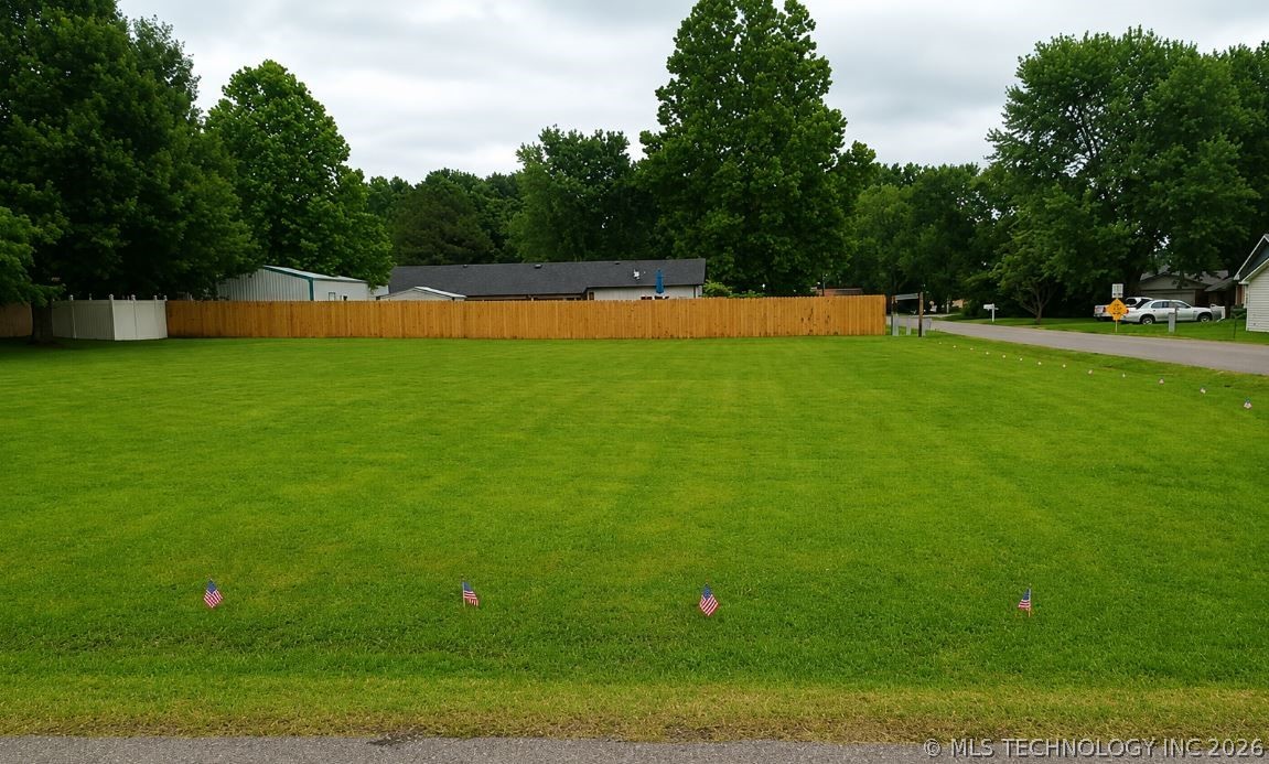 15 2nd Street Property Photo 4