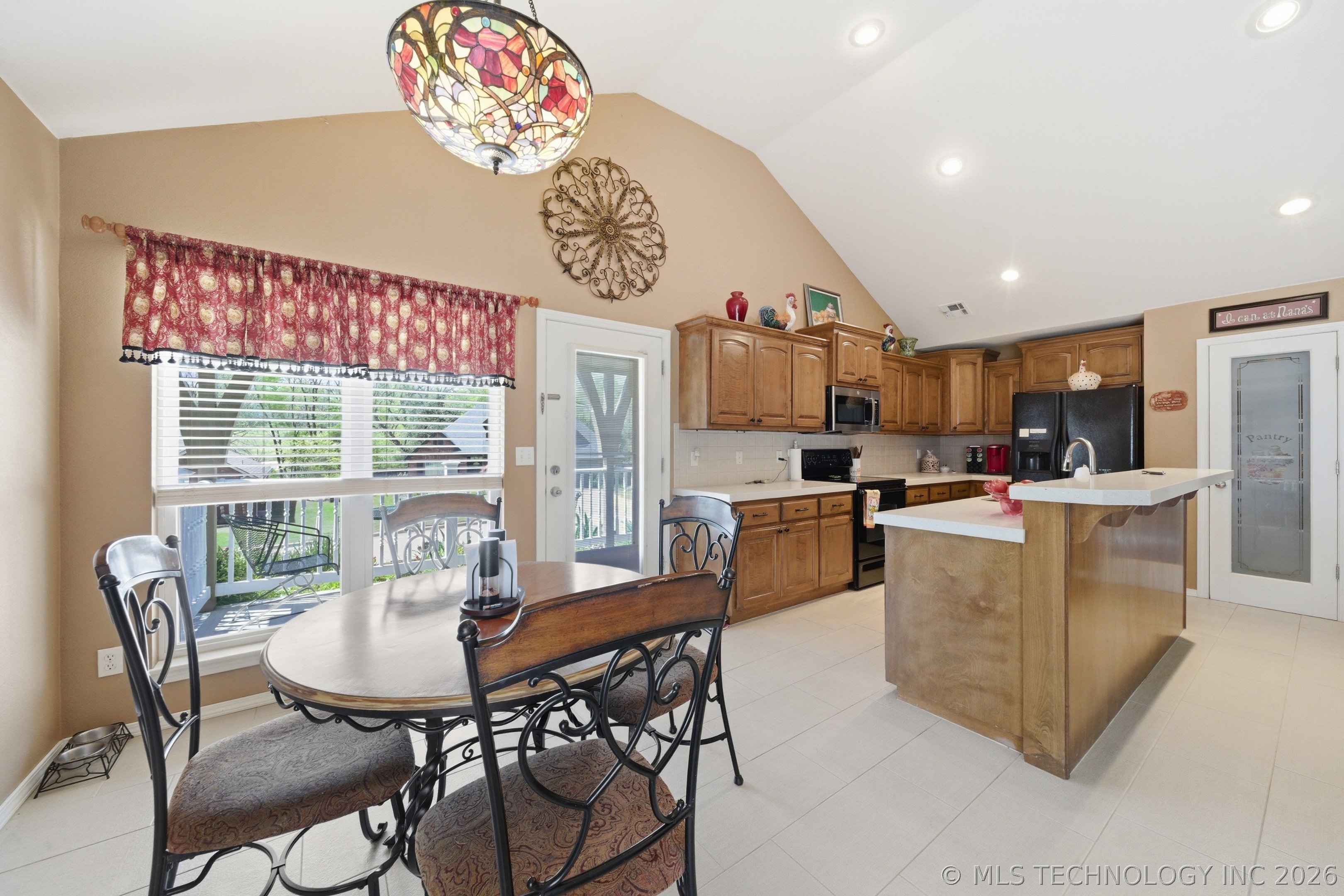 2015 W 4th Place S Property Photo 11