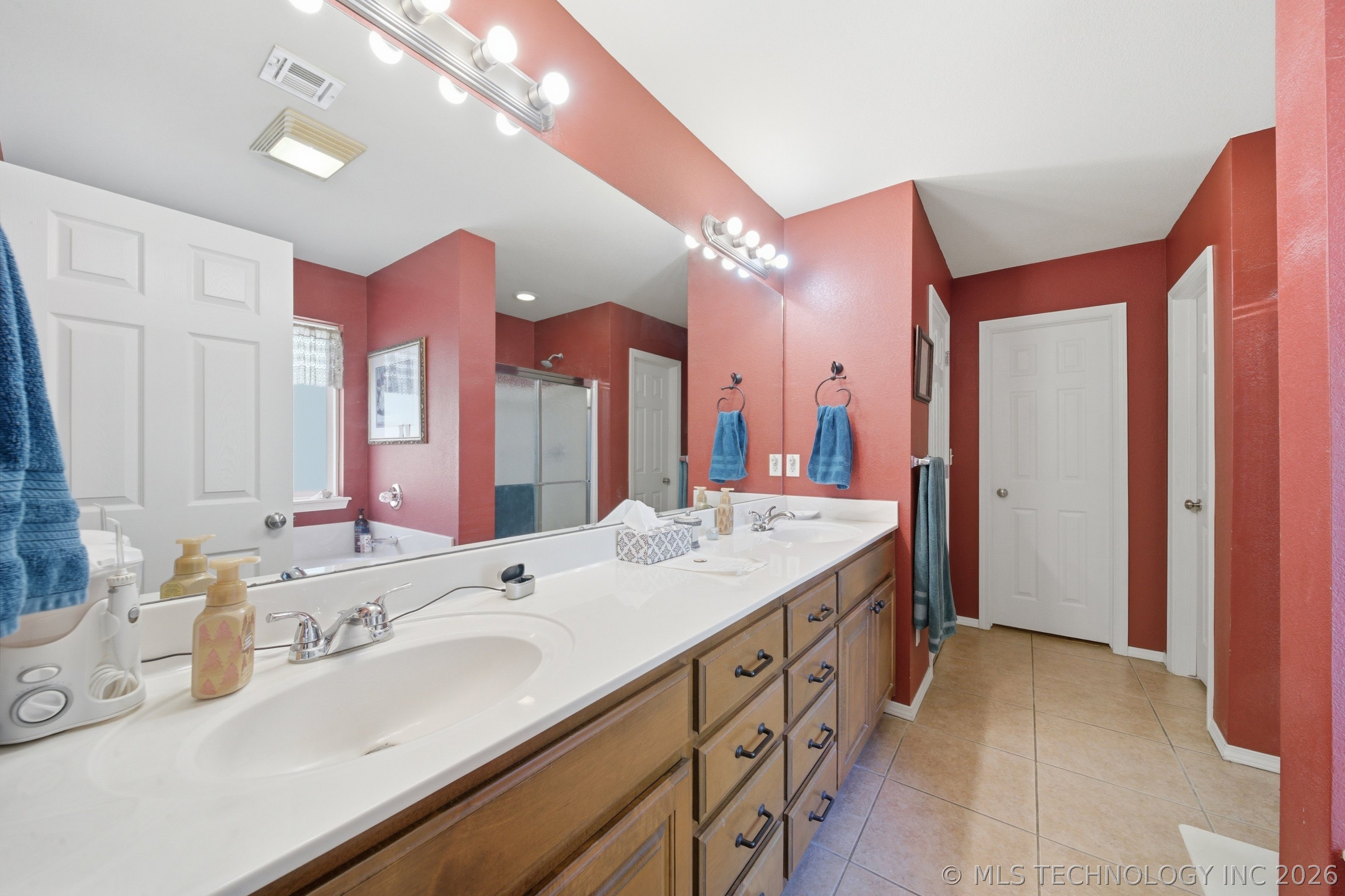 2015 W 4th Place S Property Photo 19